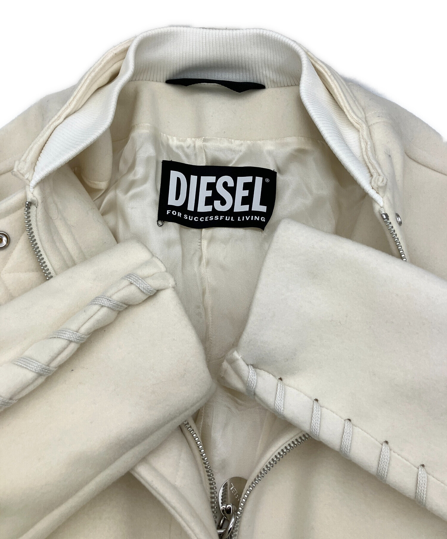 中古・古着通販】DIESEL (ディーゼル) コート アイボリー サイズ:XS 中古・古着通販】DIESEL (ディーゼル) コート アイボリー サイズ:XS