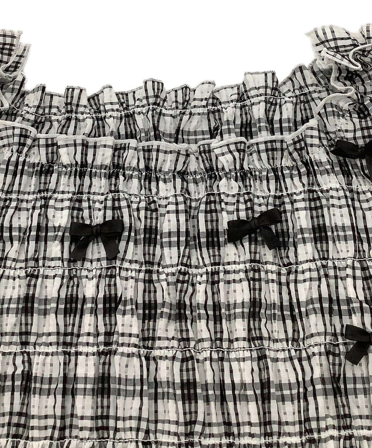 スナイデル　リボンシャーリング　TOPS SNIDEL（スナイデル）の「【WEB限定】リボンシャーリングTOPS（シャツ