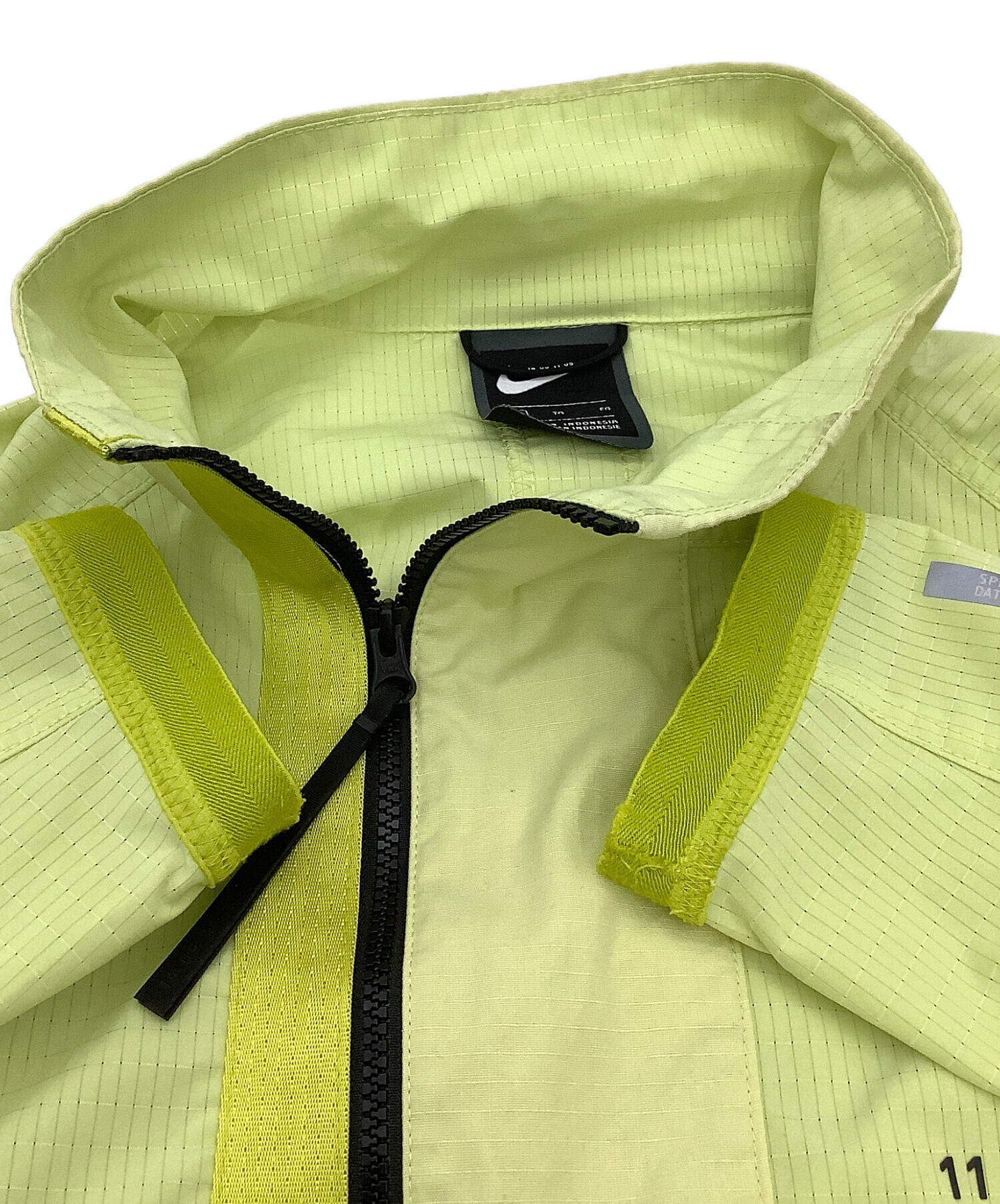 【即購入OK】NIKE ハーフジップトレーナー サイズM イエロー 新品未使用 タグ付き NIKE ナイロン ハーフジップ パーカー XL