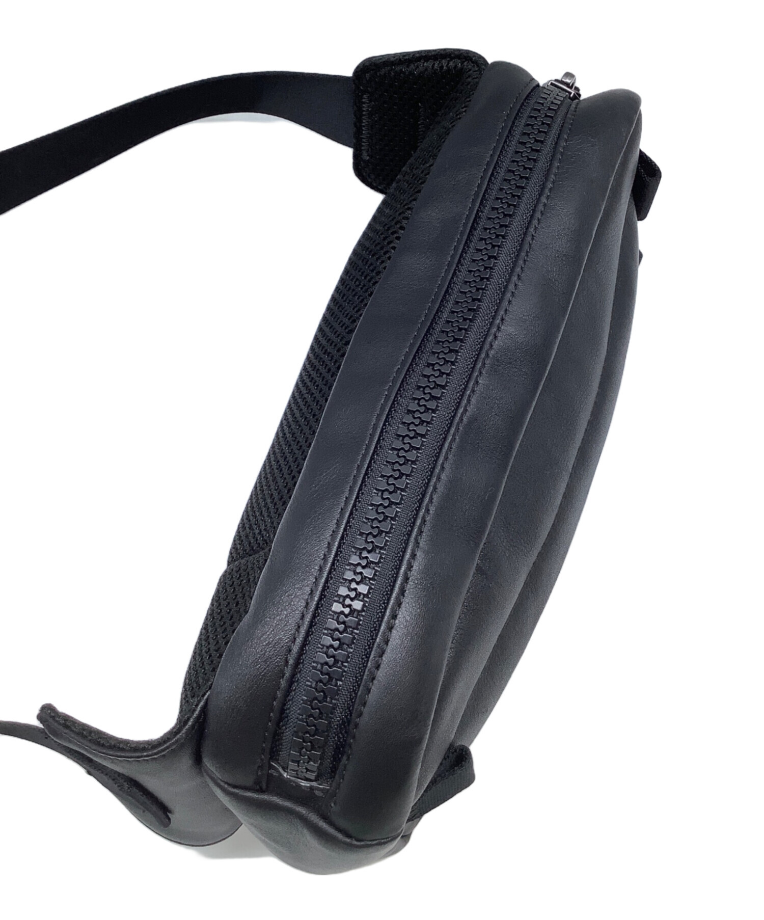 中古・古着通販】COACH (コーチ) ボディーバッグ ブラック｜ブランド