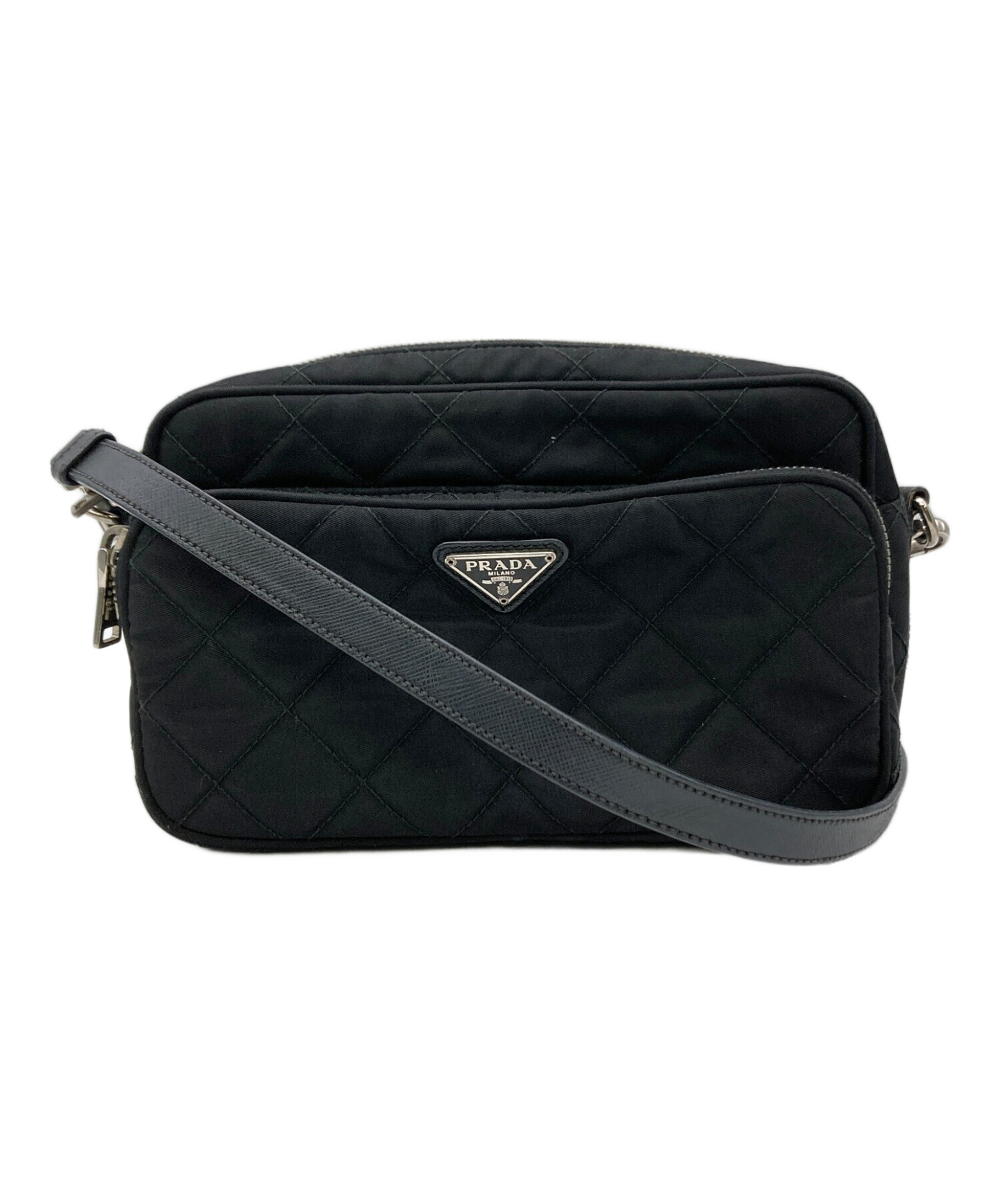 PRADA ブラック ショルダーバッグ キルティング 中古・古着通販】PRADA (プラダ) ショルダーバッグ キルティング