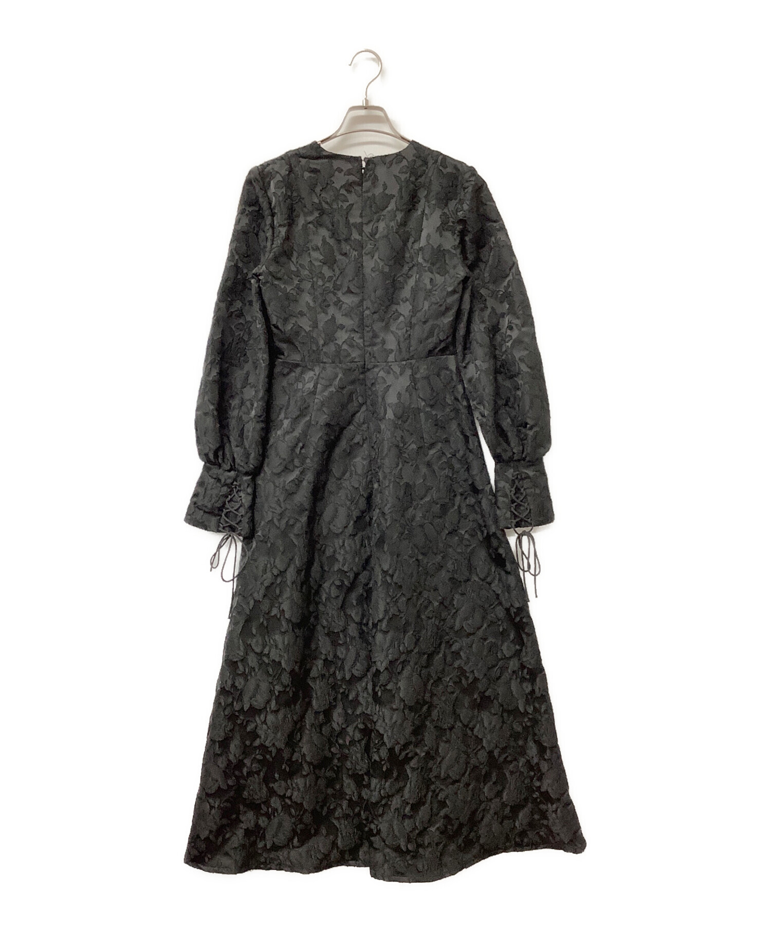 ワンピース THEREDTHRED MELT THE LADY aile long dres 中古・古着通販】melt the lady (メルトザレディ) 長袖ワンピース