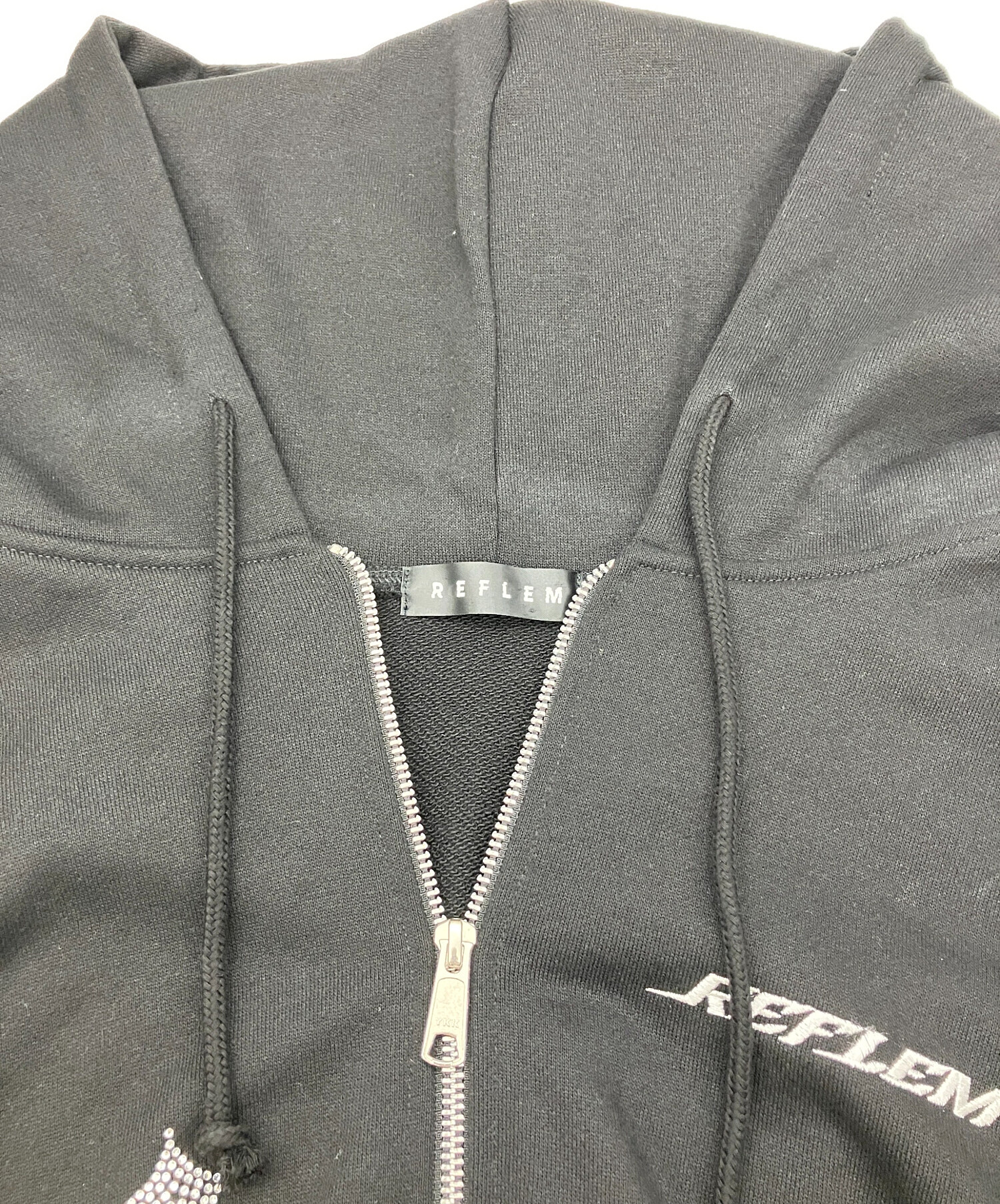 中古・古着通販】REFLEM (レフレム) ジップパーカー CROSS RHINESTONE