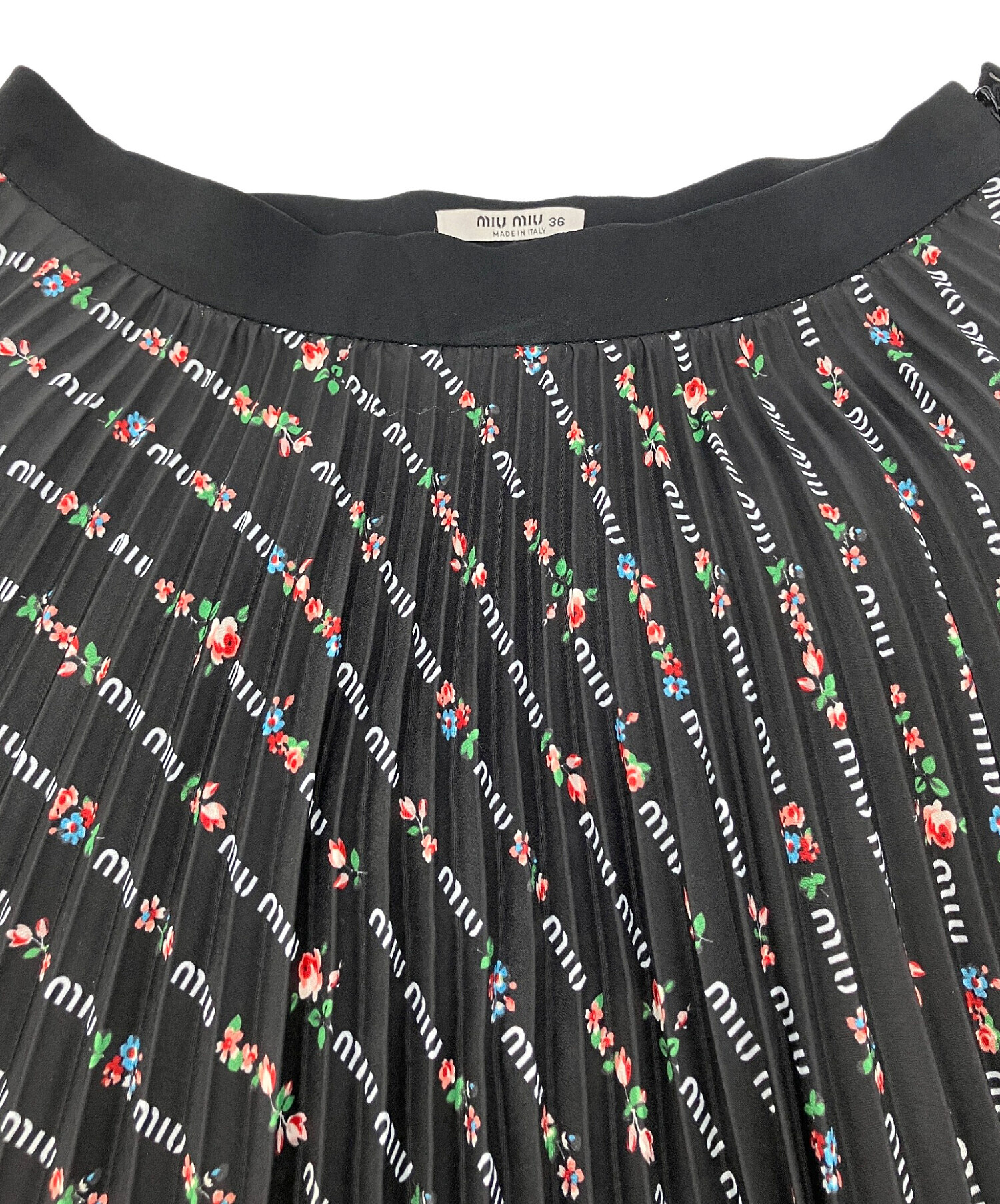 中古・古着通販】MIU MIU (ミュウミュウ) プリーツスカート 花柄