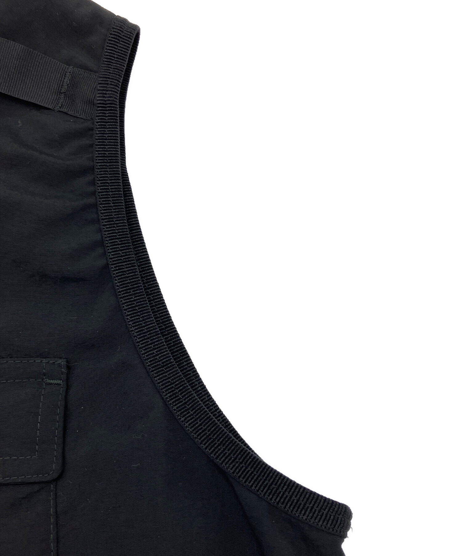 NIKE ACG ユーティリティベスト　Lサイズ　ブラック 中古・古着通販】NIKE ACG (ナイキエーシージー) ユーティリティベスト