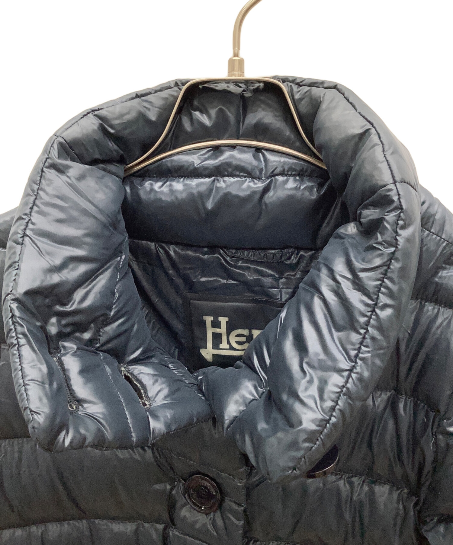 【新品未使用】HERNO ヘルノ GC000444D ネイビー 42 新品未使用※ラスト1点】HERNO ヘルノ GC000444D ネイビー 42