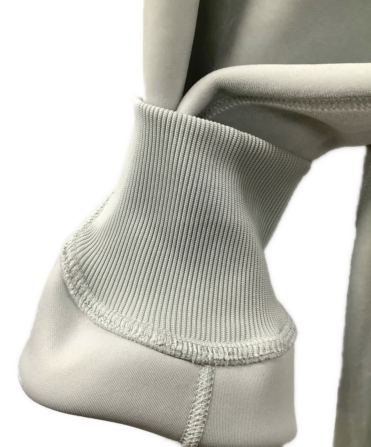 中古・古着通販】Y-3 (ワイスリー) ベルベットクルー Vネック