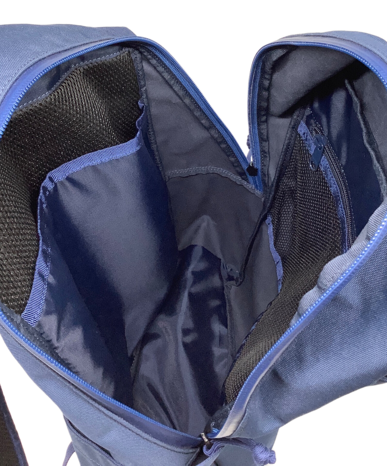 新品 お買い得隠れた名作 ブリーフィング バックパック/リュックサック ネイビー 新品 お買い得隠れた名作 ブリーフィング バックパック/リュック