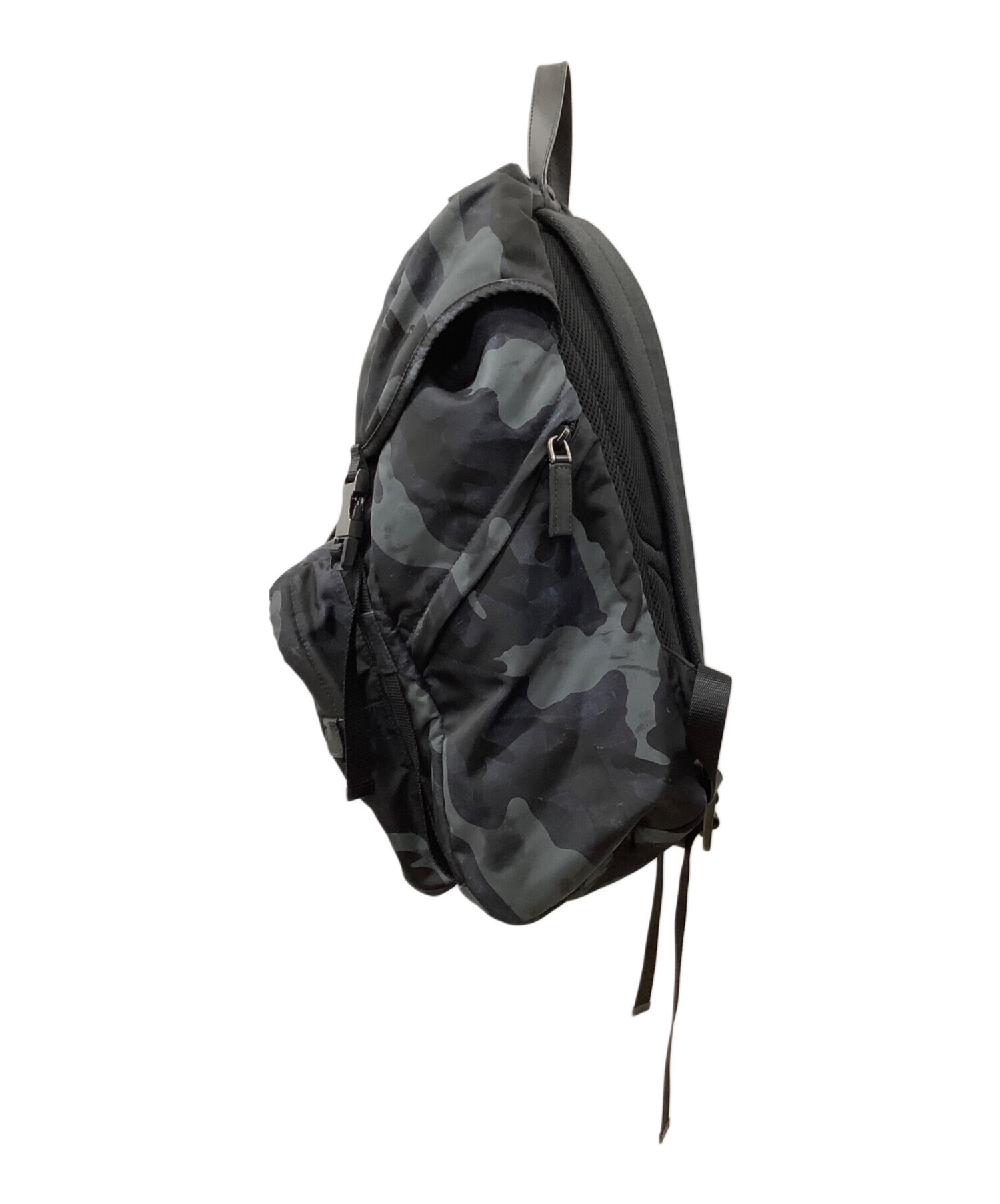 中古・古着通販】PRADA (プラダ) リュック ネイビー｜ブランド・古着