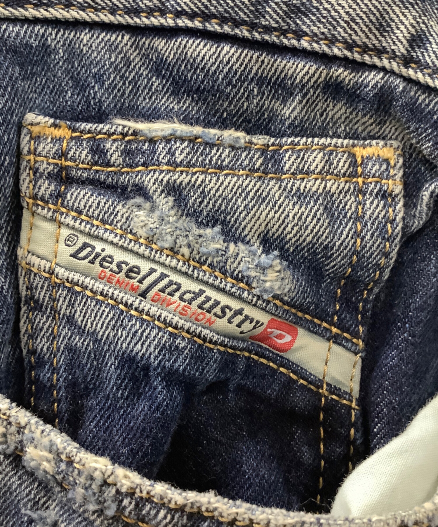 中古・古着通販】DIESEL (ディーゼル) straight jeans d-rise