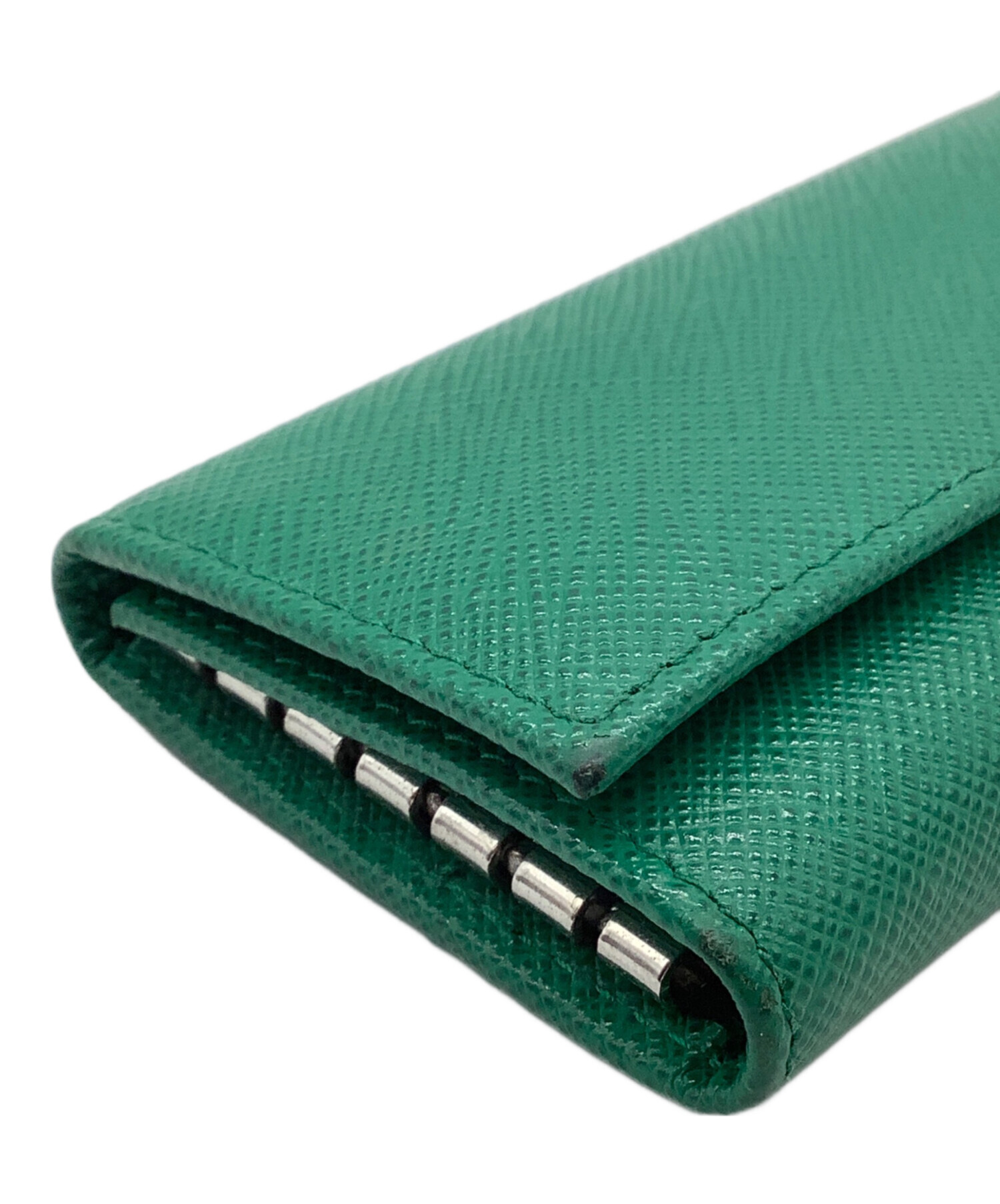 【、】PRADA プラダ サフィアーノトライアングル レザー【中古】 PRADA】プラダ『サフィアーノレザー トライアングル 財布』1ML018