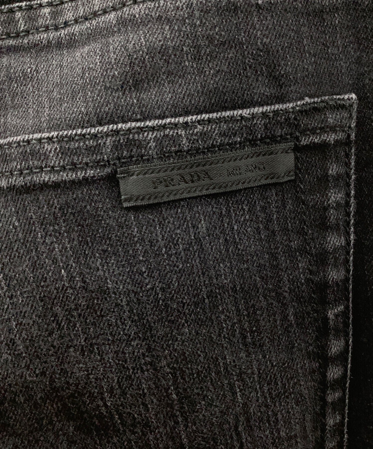 中古・古着通販】PRADA (プラダ) デニムパンツ ブラック サイズ:76cm