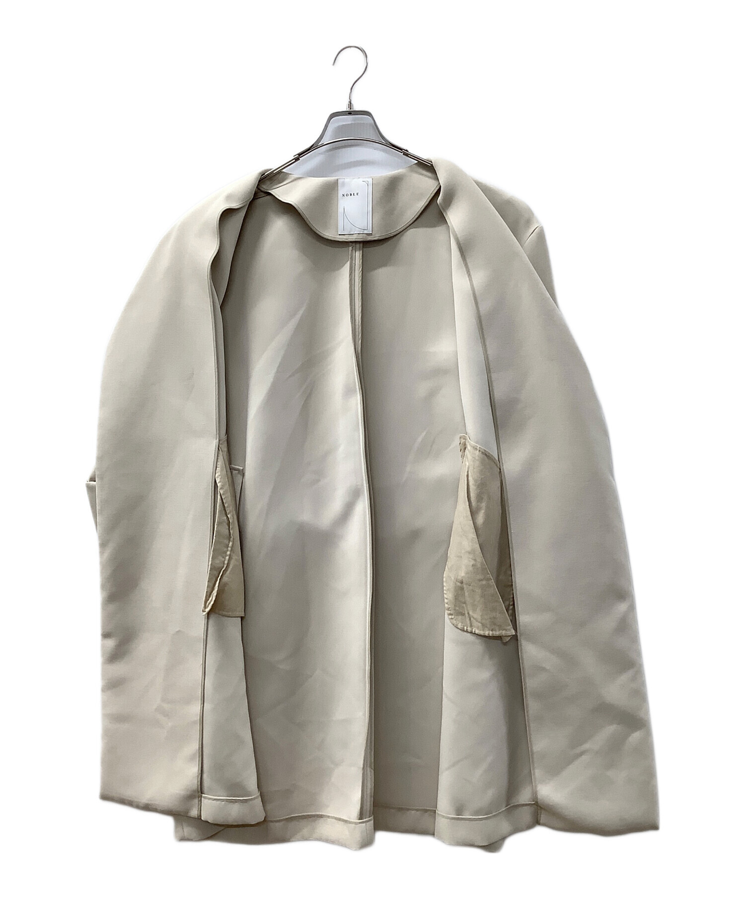 Noble ノーブル ガウンコート ベージュ Noble（ノーブル）の「トリプルクロスガウンコート◇（ノーカラー