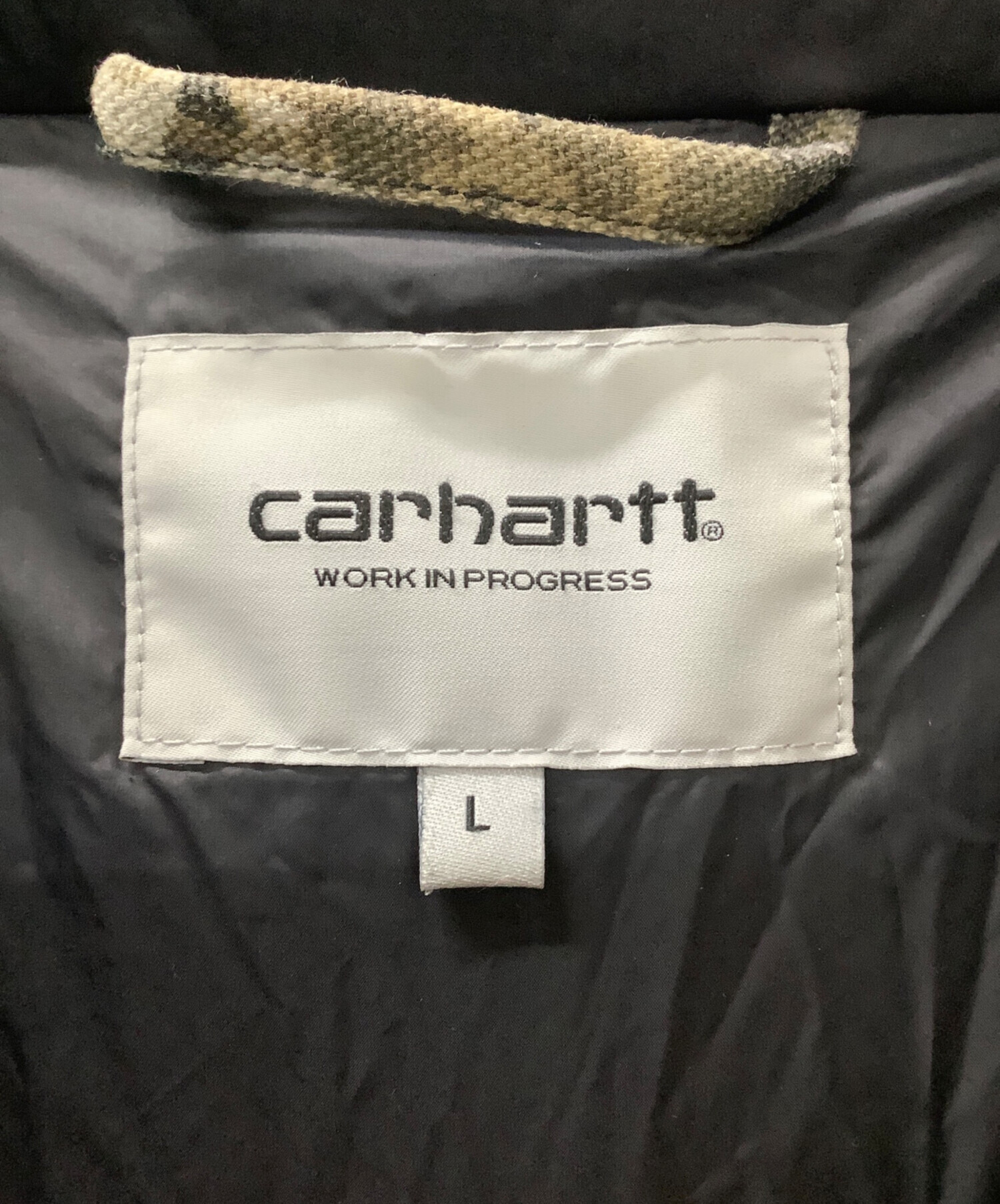 中古・古着通販】CarHartt (カーハート) ダウンジャケット オリーブ 