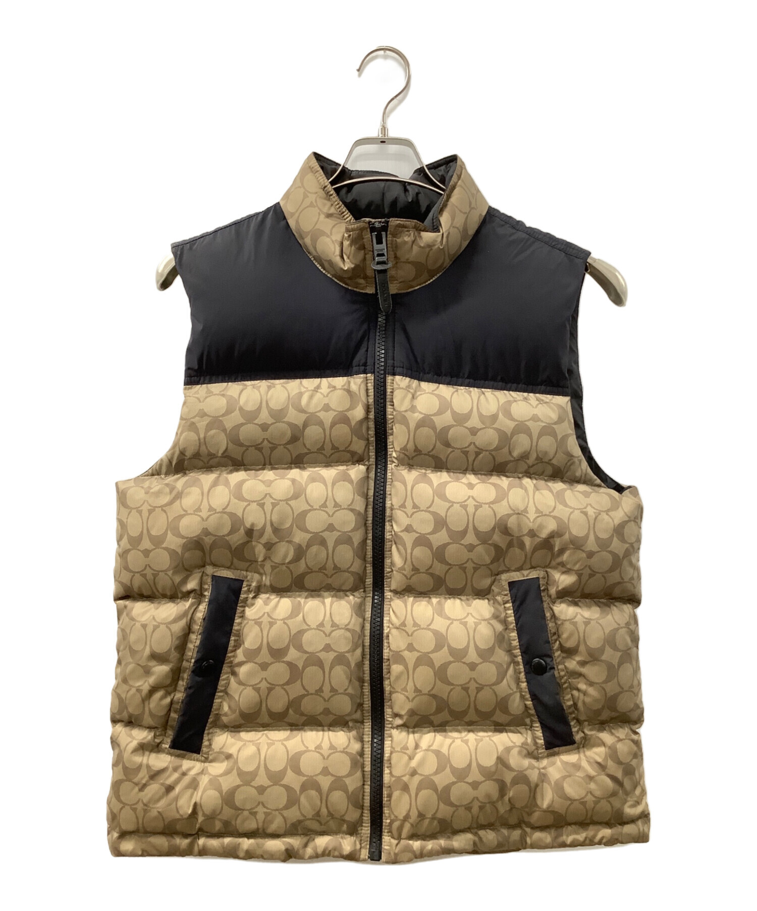 COACH ダウンベスト Sサイズ ベージュ/黒 中古・古着通販】COACH (コーチ) ダウンベスト ベージュ×ブラック