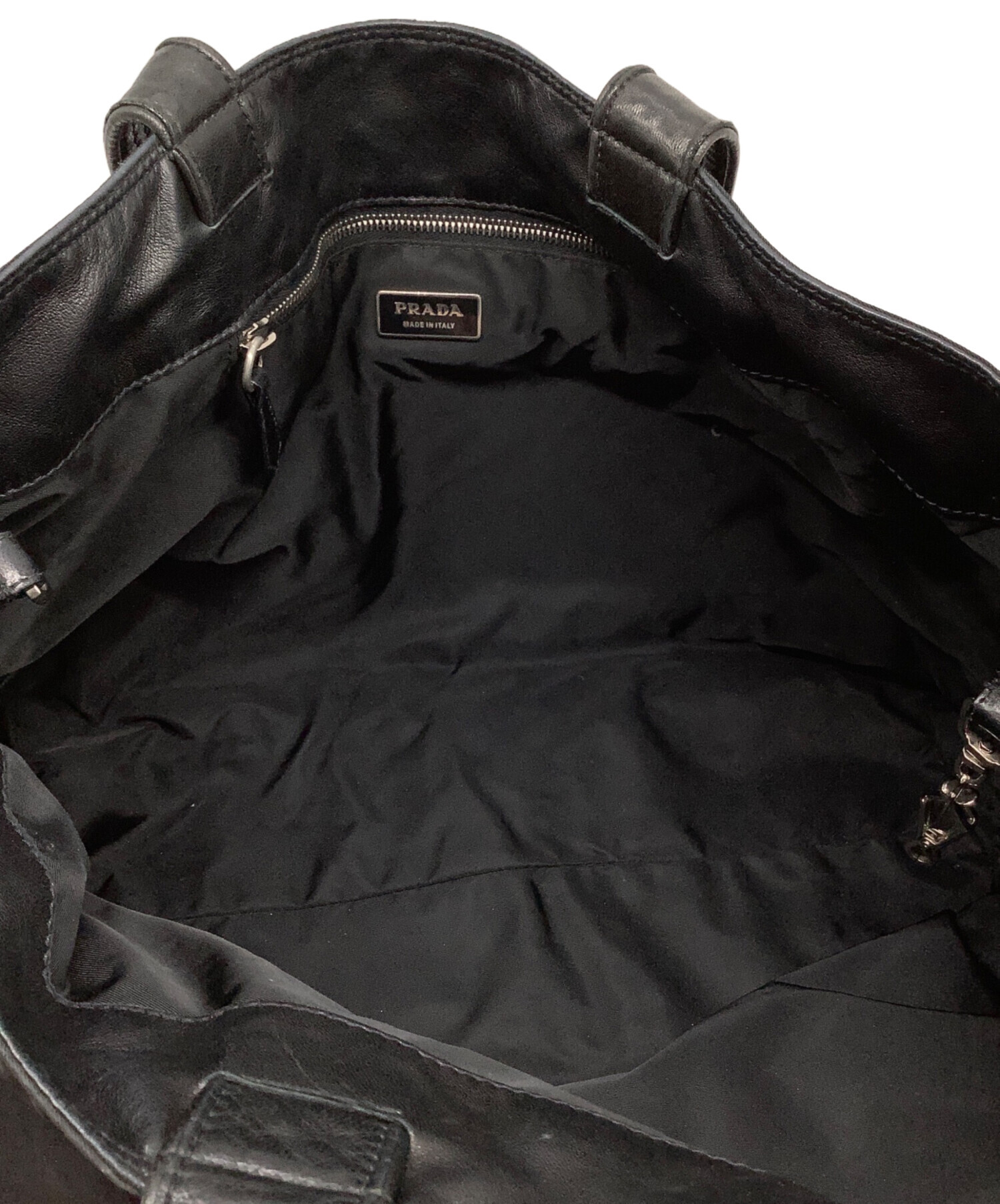 PRADA ブラック トートバッグ 黒 希少 使用一度のみ 正規品 中古・古着通販】PRADA (プラダ) トートバッグ ブラック｜ブランド