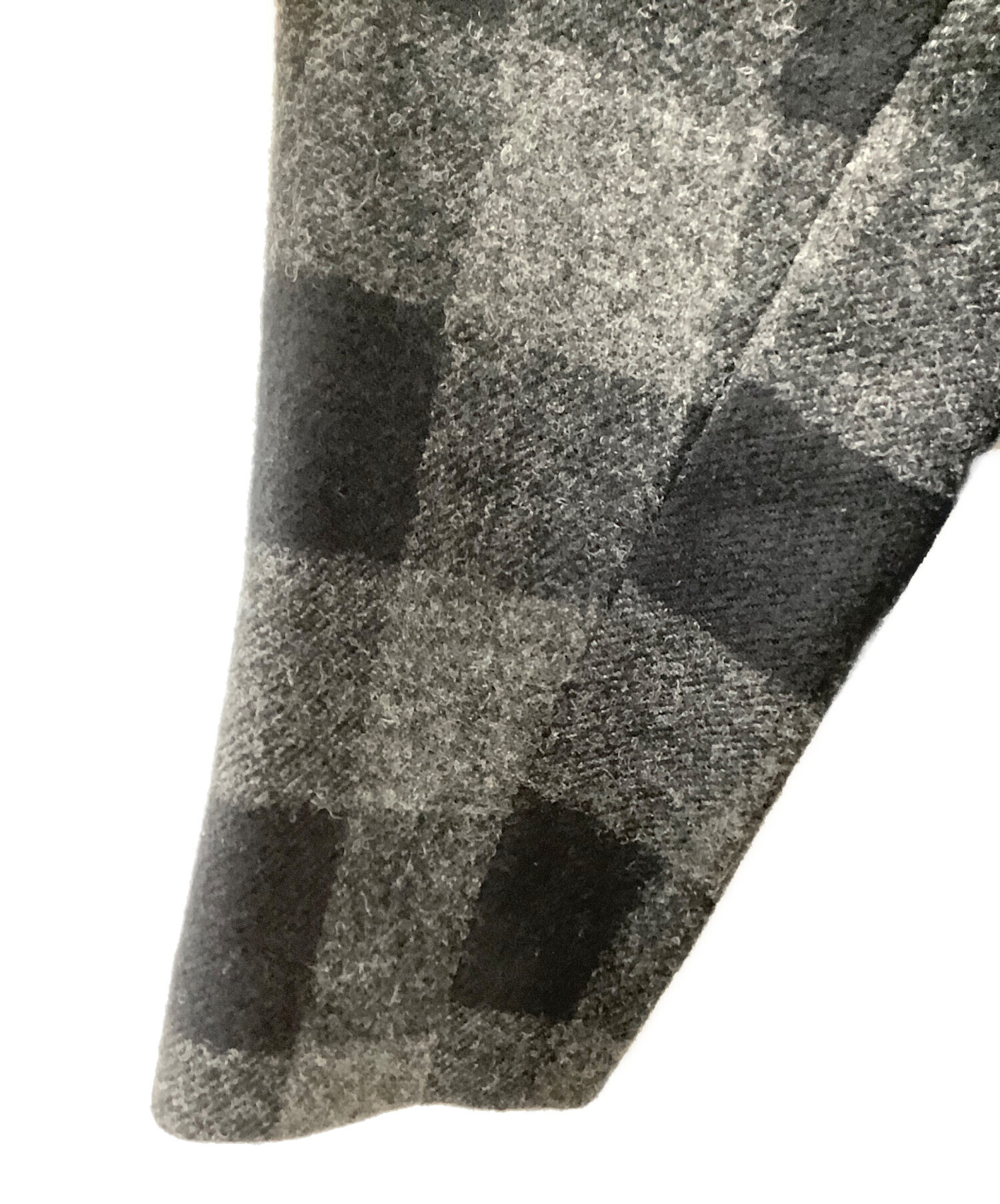 中古・古着通販】HEVO (イーヴォ) OSTUNI BLOCK CHECK BELTED COAT