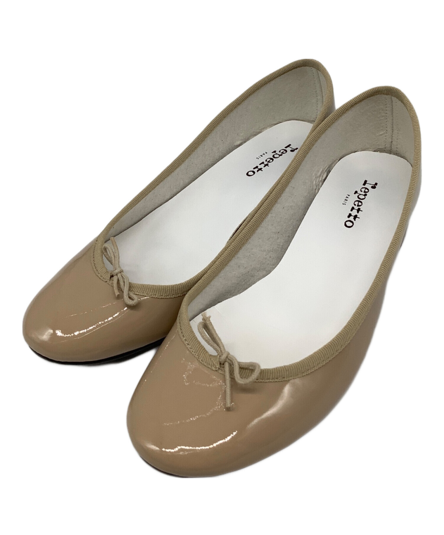 中古・古着通販】repetto (レペット) エナメルパンプス ベージュ