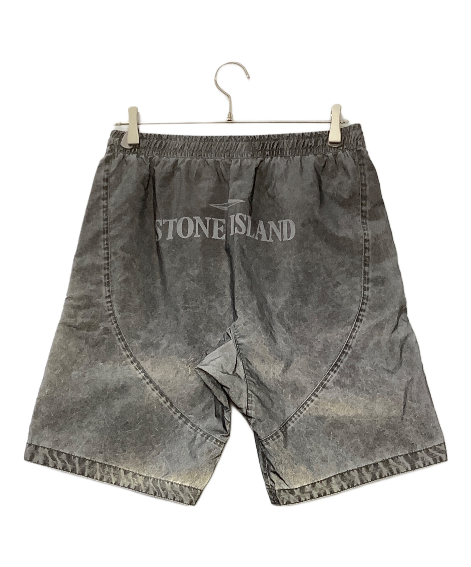 Stone  グレーバミューダショーツ 中古・古着通販】STONE ISLAND (ストーンアイランド) バミューダハーフ