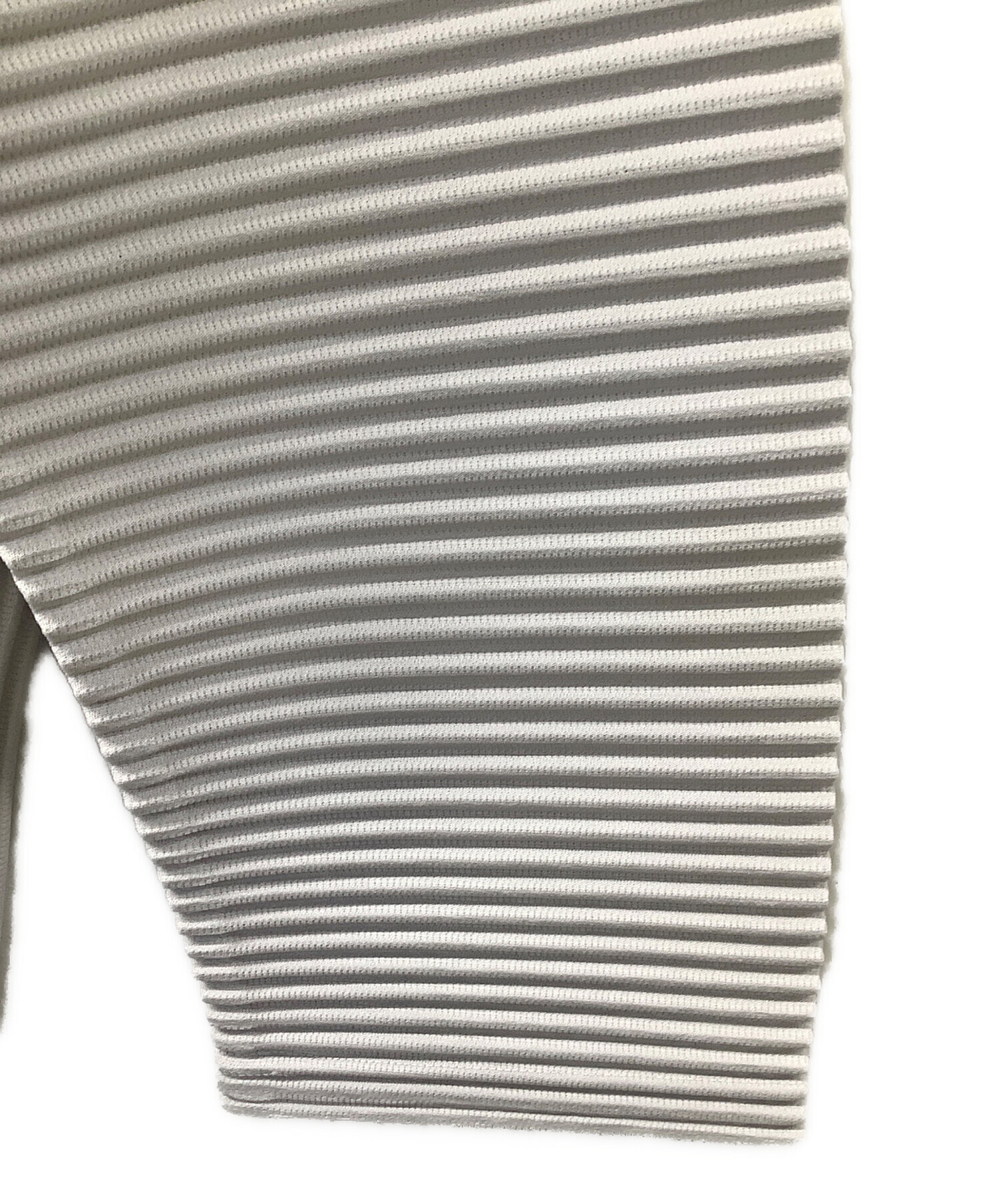 中古・古着通販】ISSEY MIYAKE (イッセイミヤケ) 薄手ニット ライト