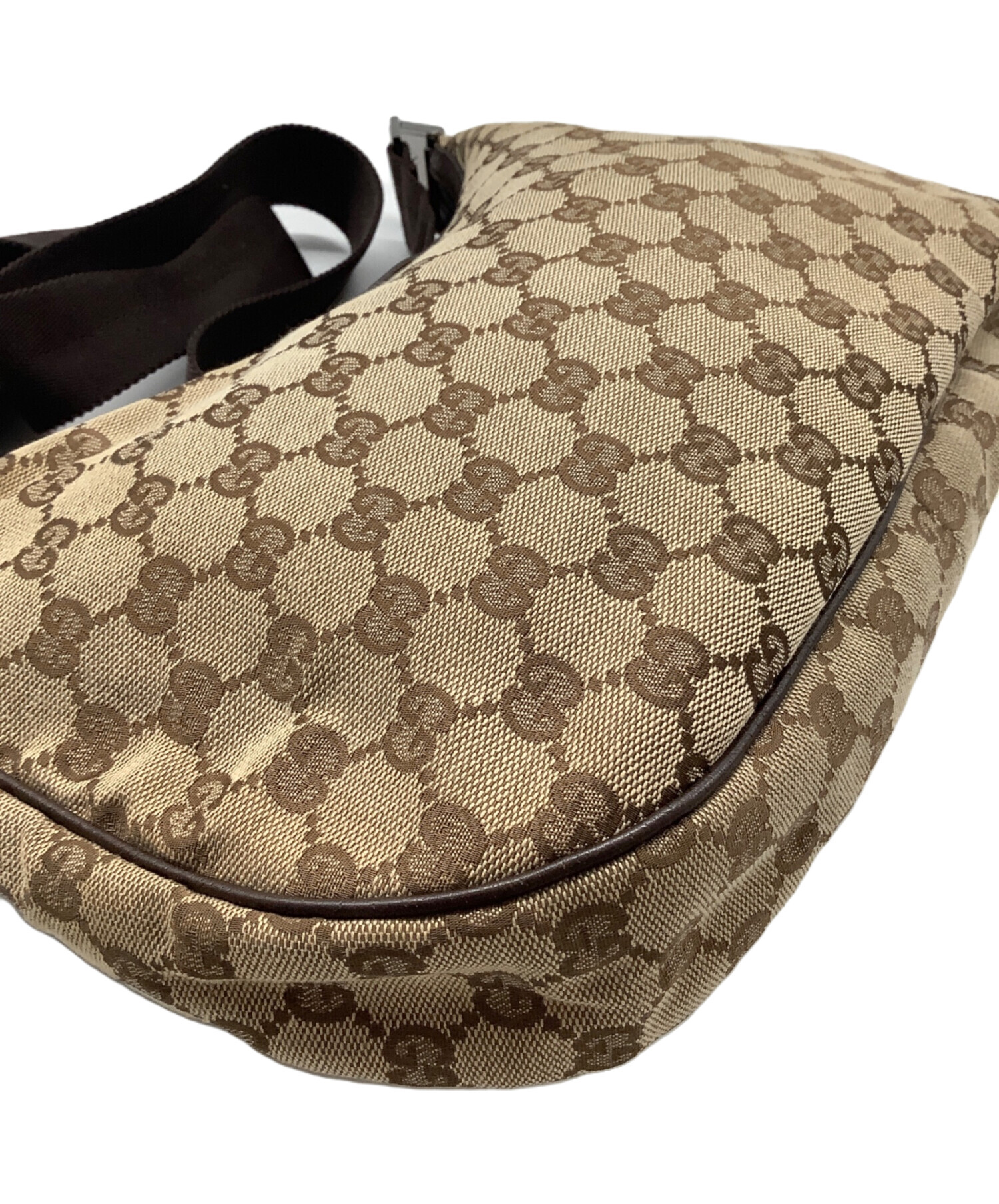 グッチミュゼオ ペンケース GGキャンバス ベージュ 中古美品！(58016) 中古・古着通販】GUCCI (グッチ) GGキャンバス ベージュ｜ブランド