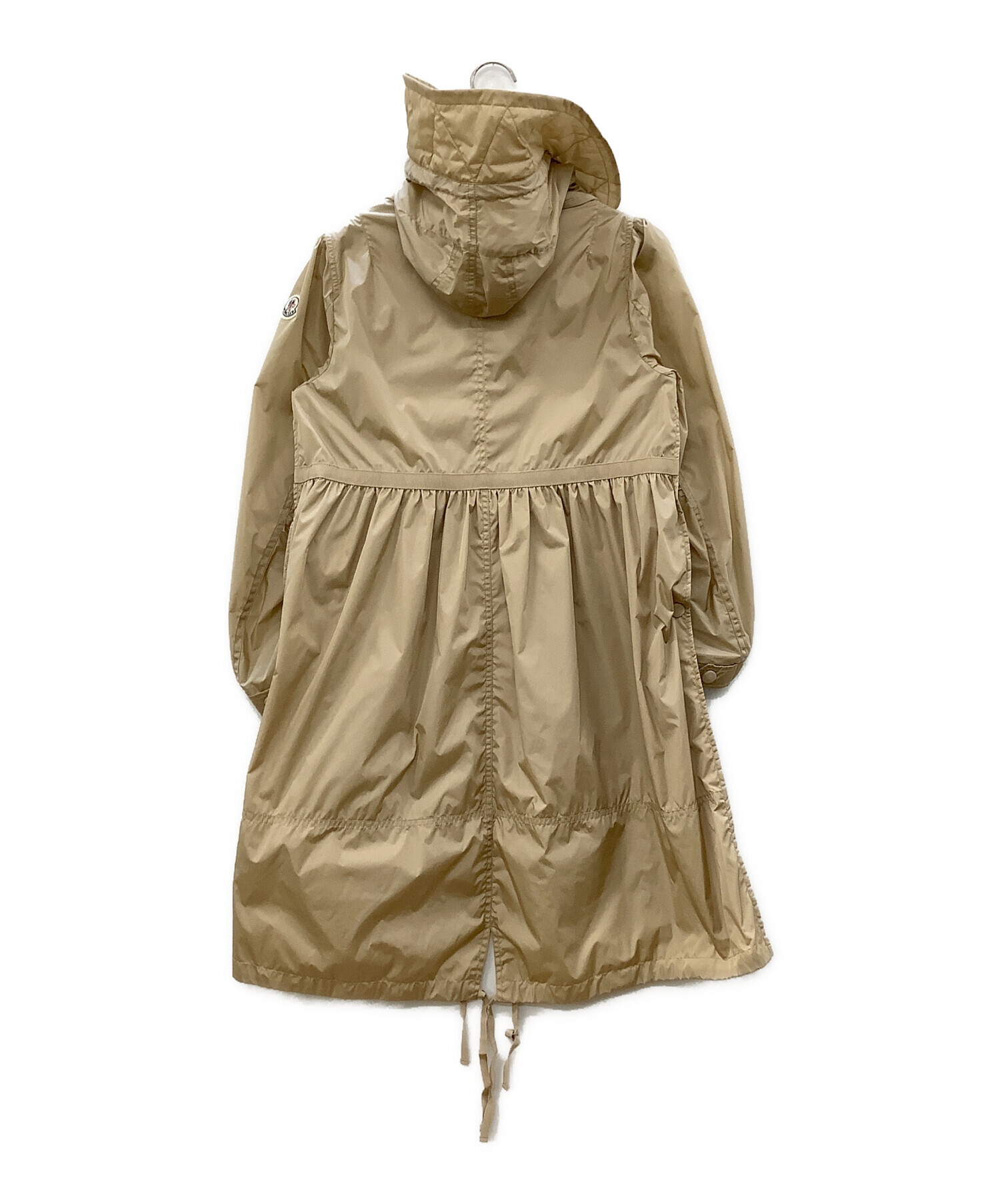 MONCLER ベージュ ナイロンロングコート 中古・古着通販】MONCLER (モンクレール) ナイロンコート ベージュ