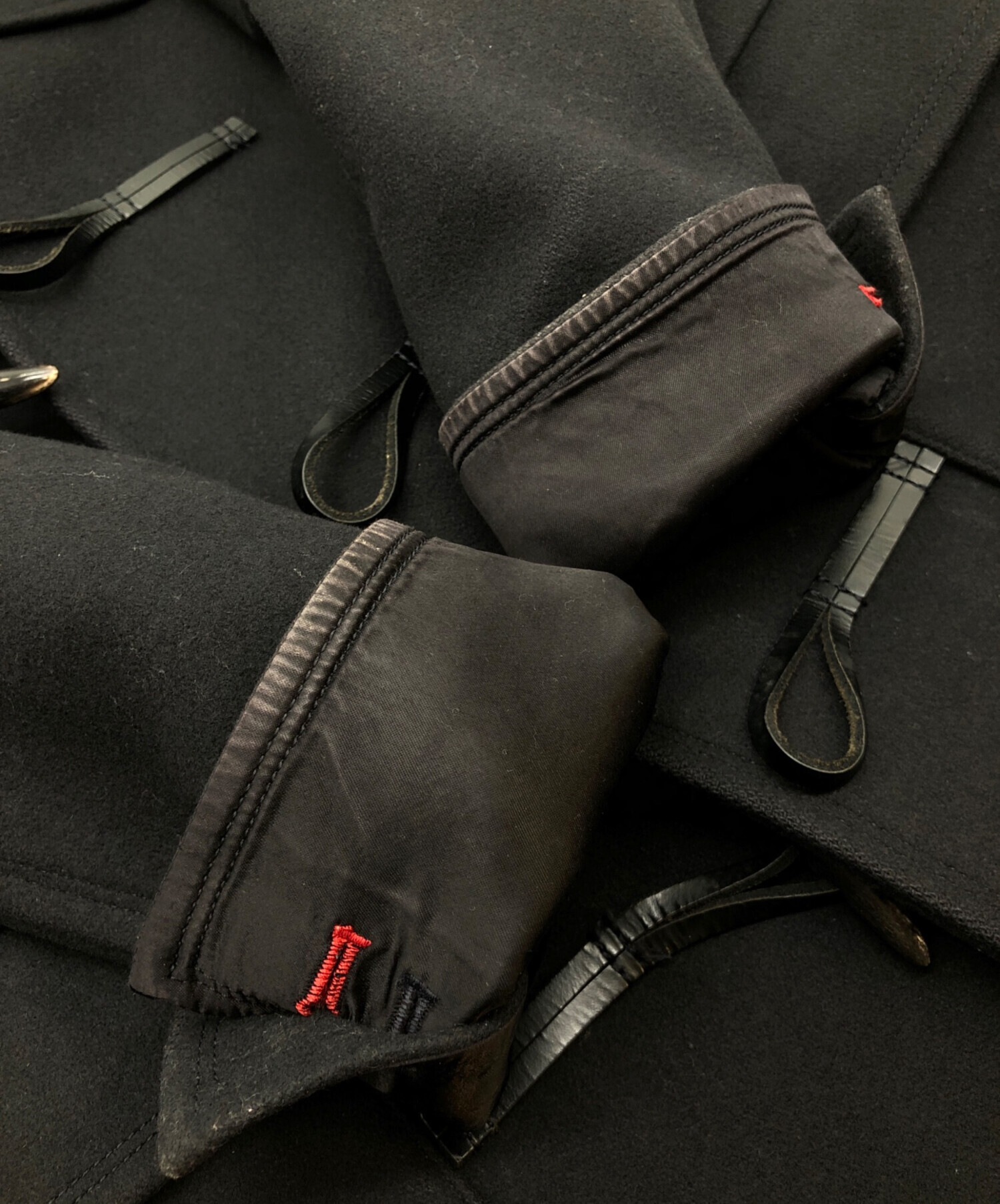 中古・古着通販】LOVELESS (ラブレス) ダッフルコート ブラック×レッド