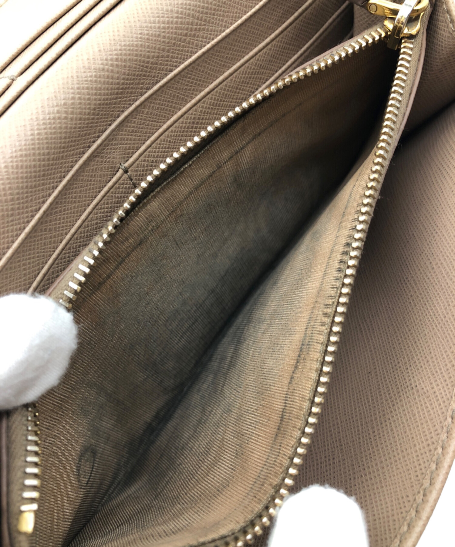 中古・古着通販】PRADA (プラダ) 長財布 ベージュ｜ブランド・古着通販 