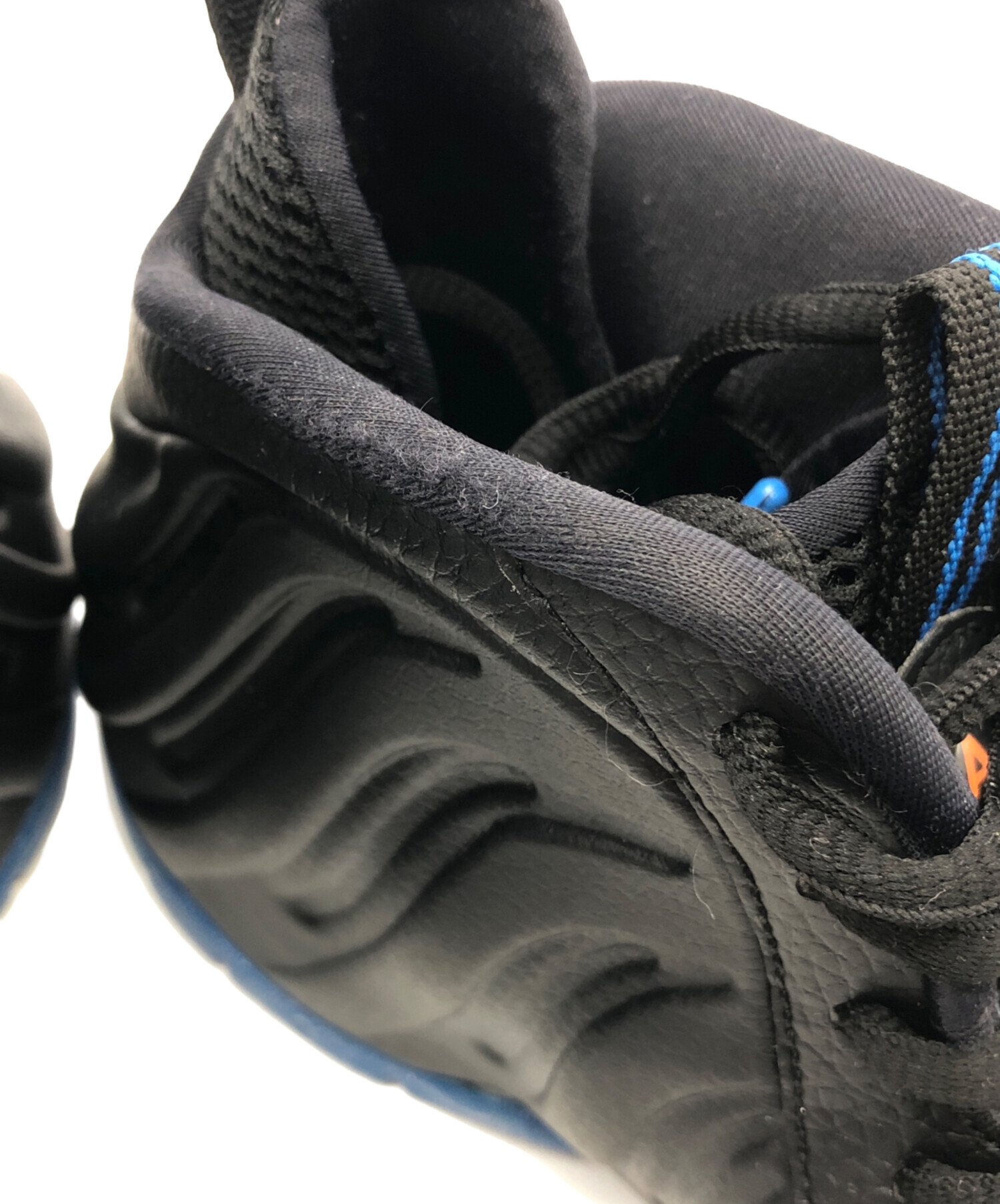 中古・古着通販】NIKE (ナイキ) エアフォームポジット スニーカー