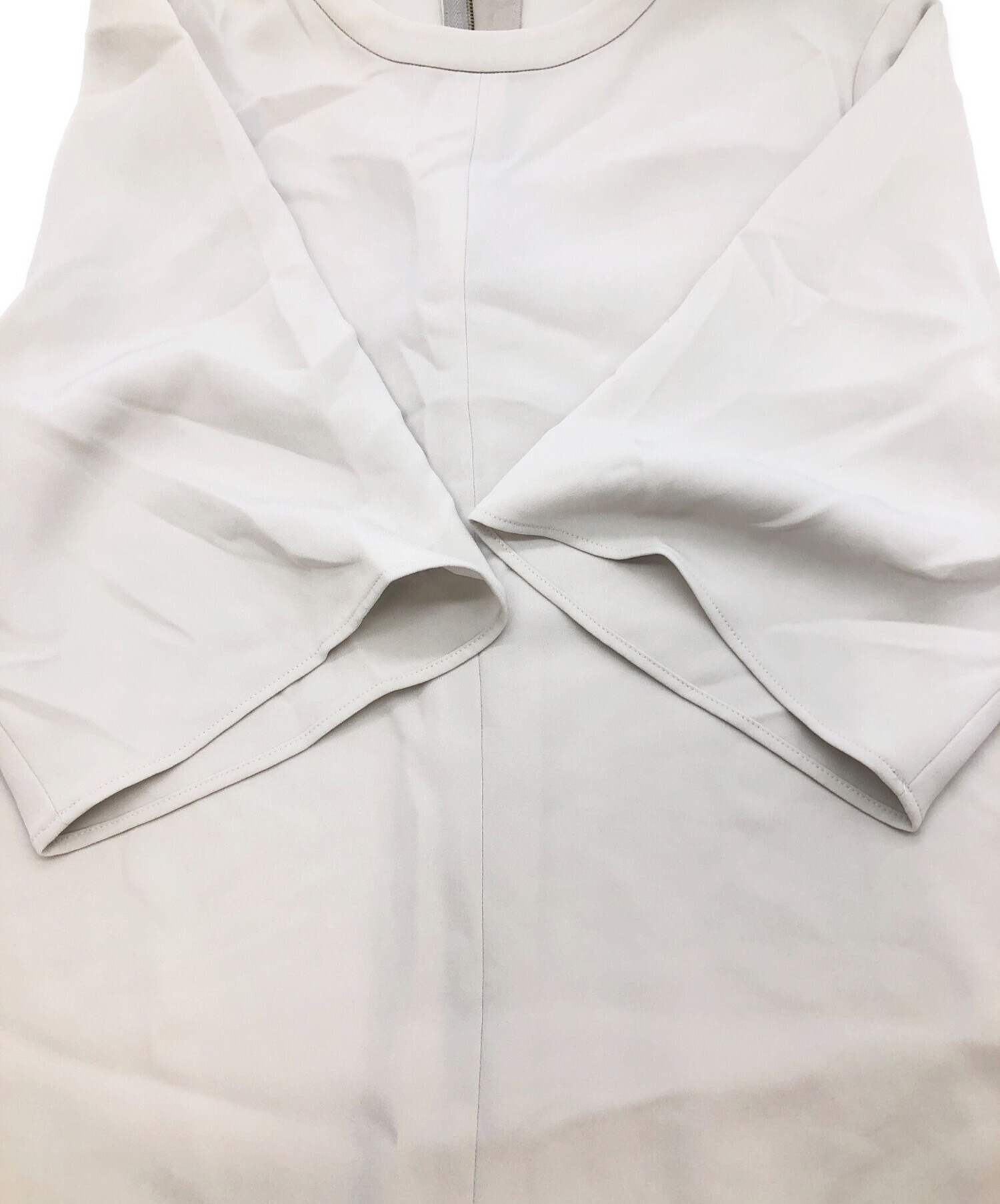 中古・古着通販】SOEJU (ソージュ) 半袖ブラウス グレージュ サイズ 