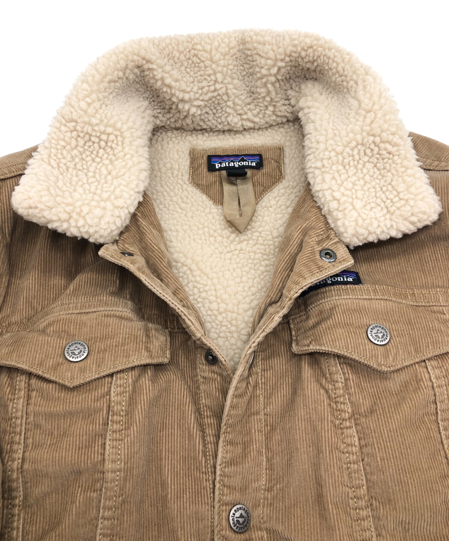 Patagonia パイルラインドトラッカージャケット/ベージュ patagonia（パタゴニア）の「パタゴニア メンズパイルラインド