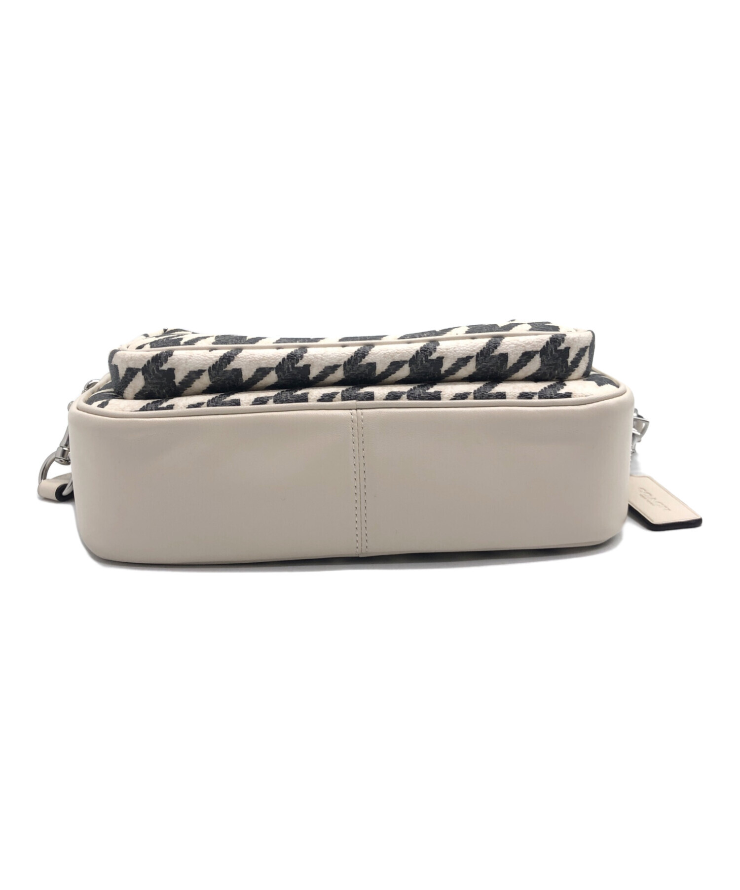 中古・古着通販】COACH (コーチ) ショルダーバッグ ホワイト×ブラック