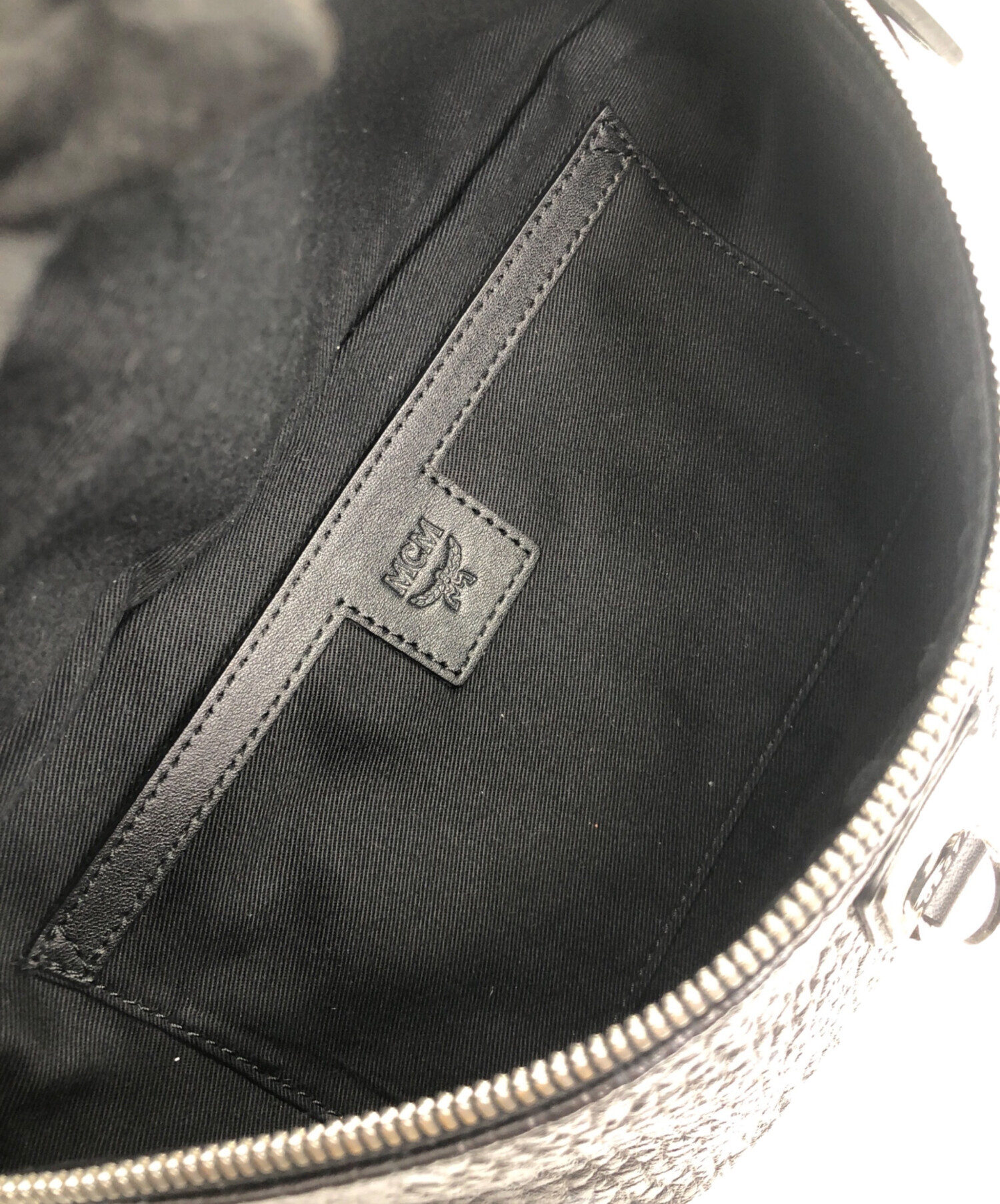 MCM ボディバッグ　【未使用】 中古・古着通販】MCM (エムシーエム) ボディーバッグ｜ブランド・古着
