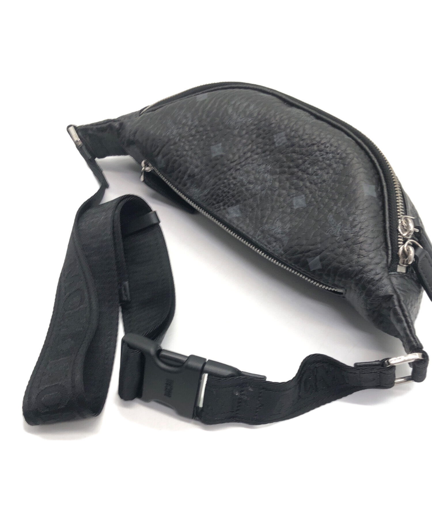 中古・古着通販】MCM (エムシーエム) ボディーバッグ｜ブランド・古着