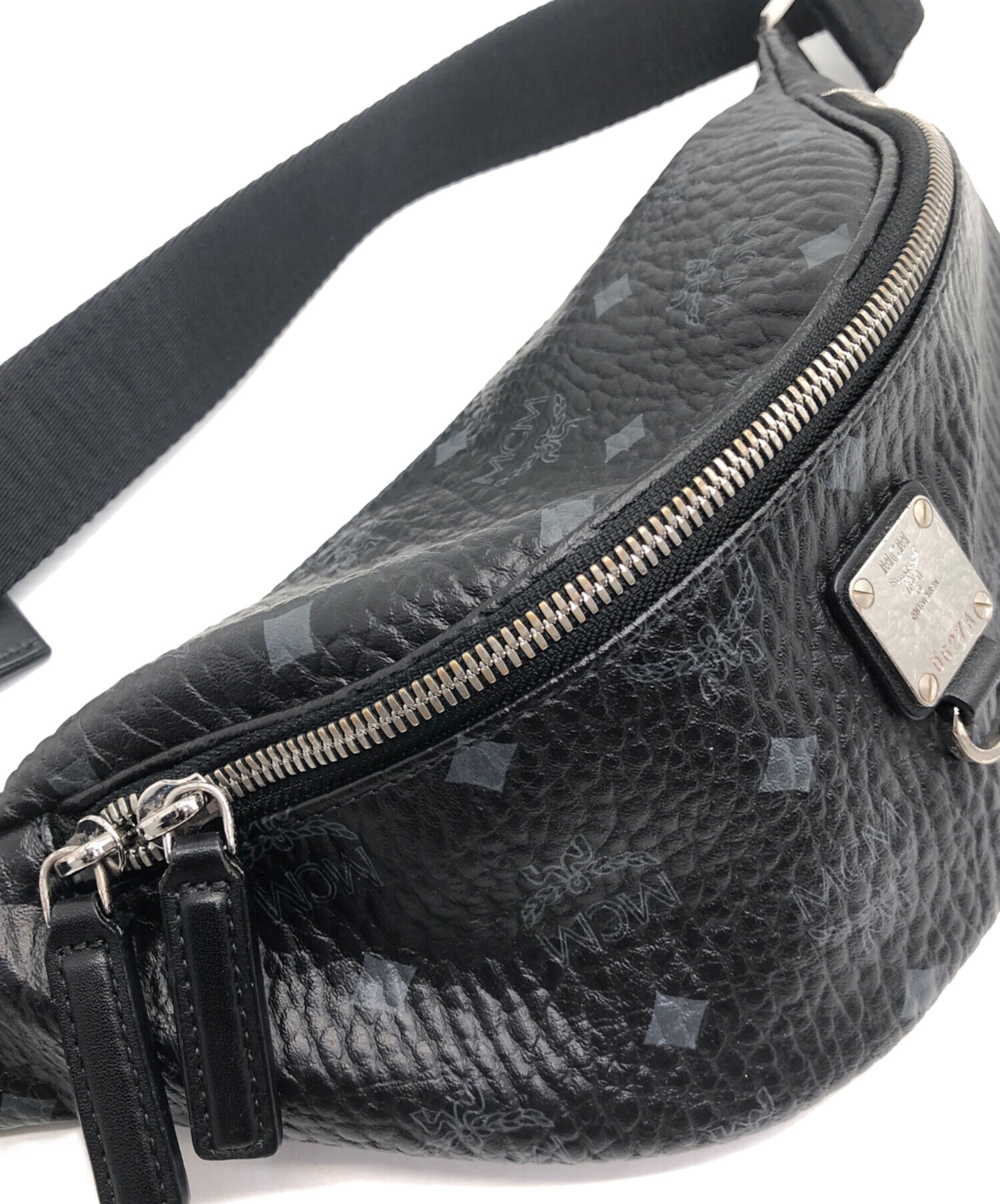 MCM ボディバッグ　【未使用】 中古・古着通販】MCM (エムシーエム) ボディーバッグ｜ブランド・古着