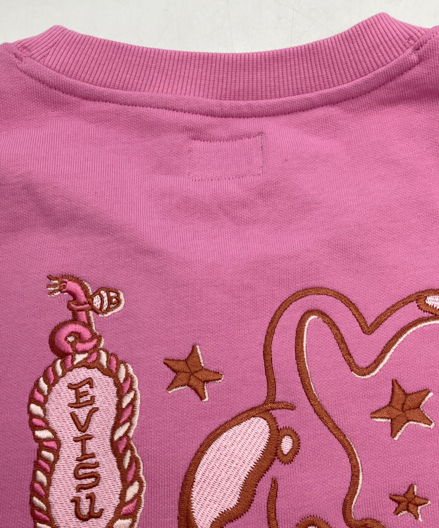 中古・古着通販】EVISU (エヴィス) クルーネックスウェット ピンク