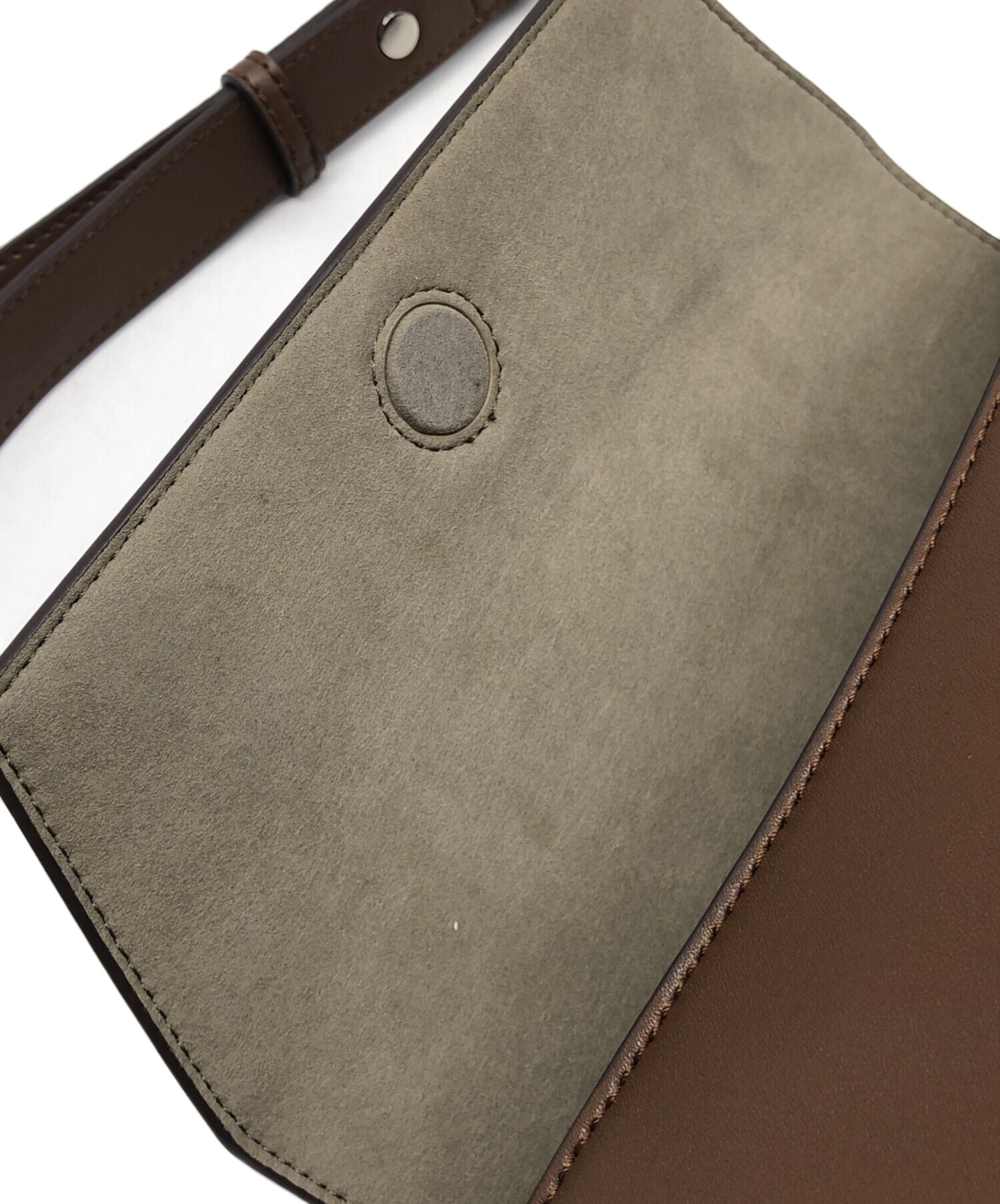中古・古着通販】CHARLES & KEITH (チャールズアンドキース