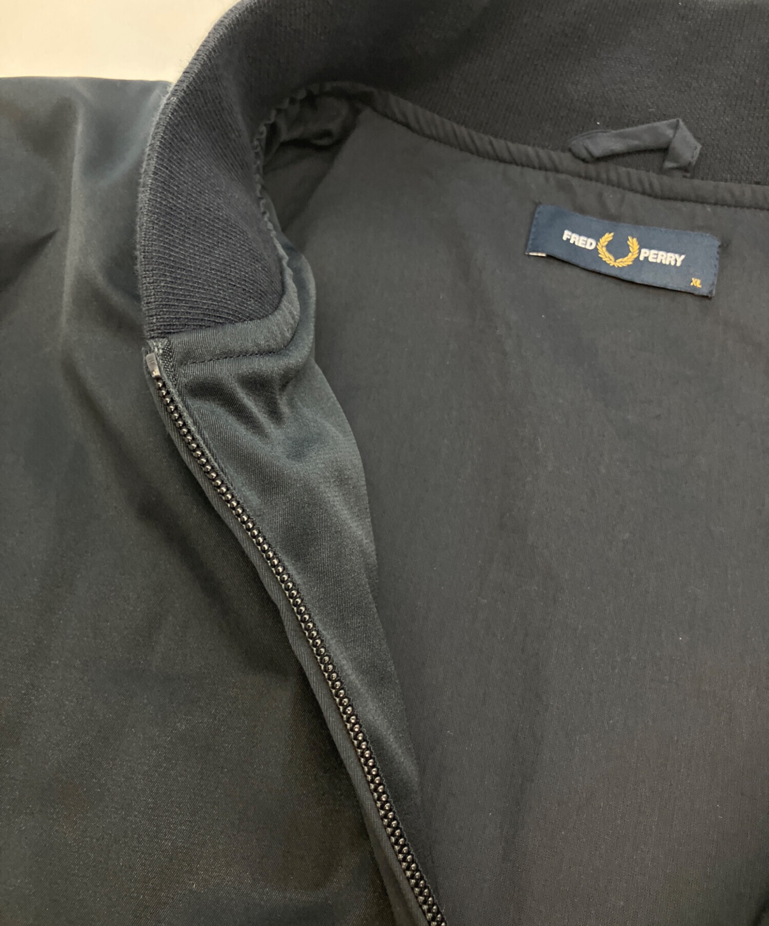 中古・古着通販】FRED PERRY (フレッドペリー) ブルゾン ネイビー