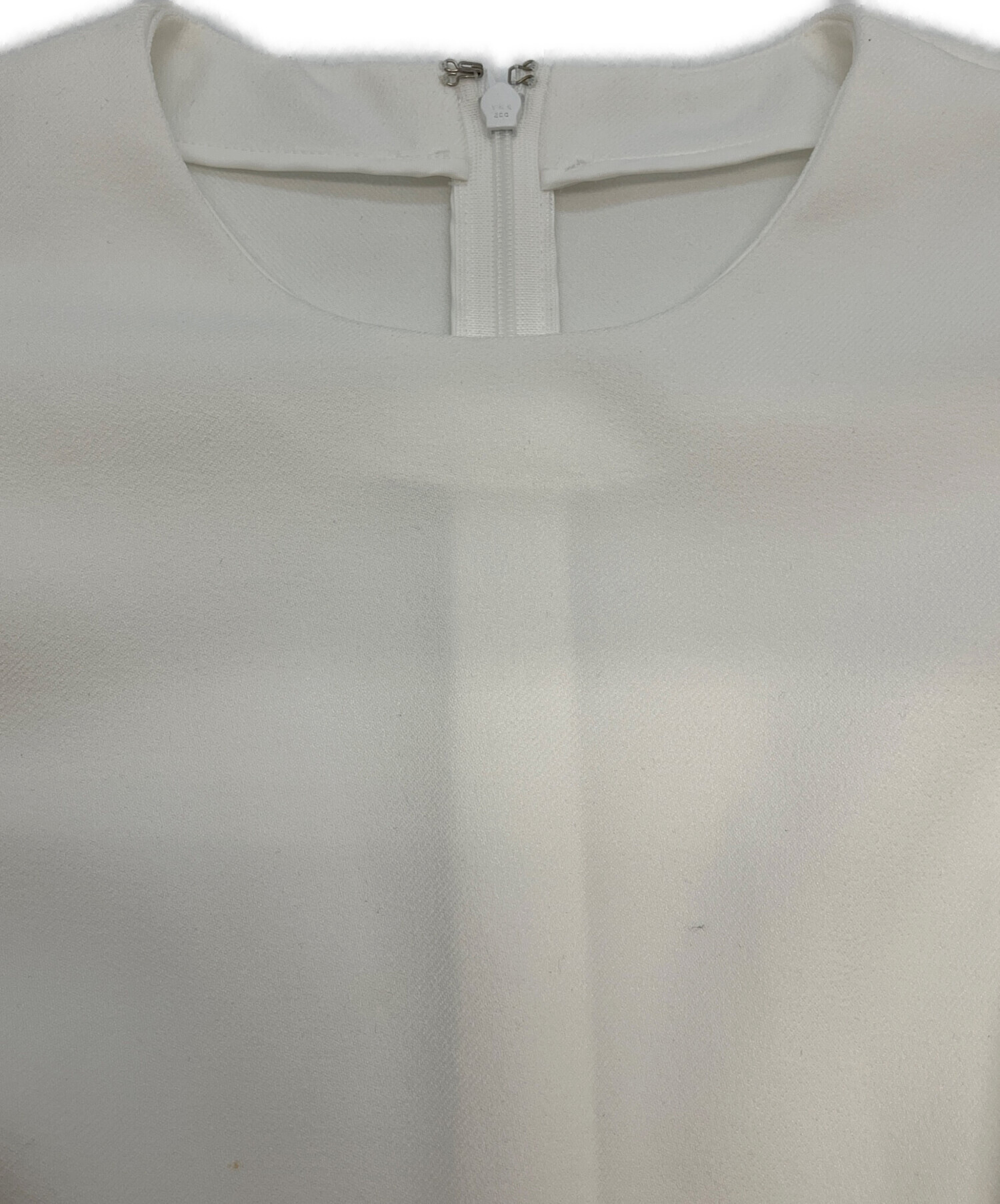 中古・古着通販】cygne (シーニュ) 長袖ブラウス ホワイト サイズ:2