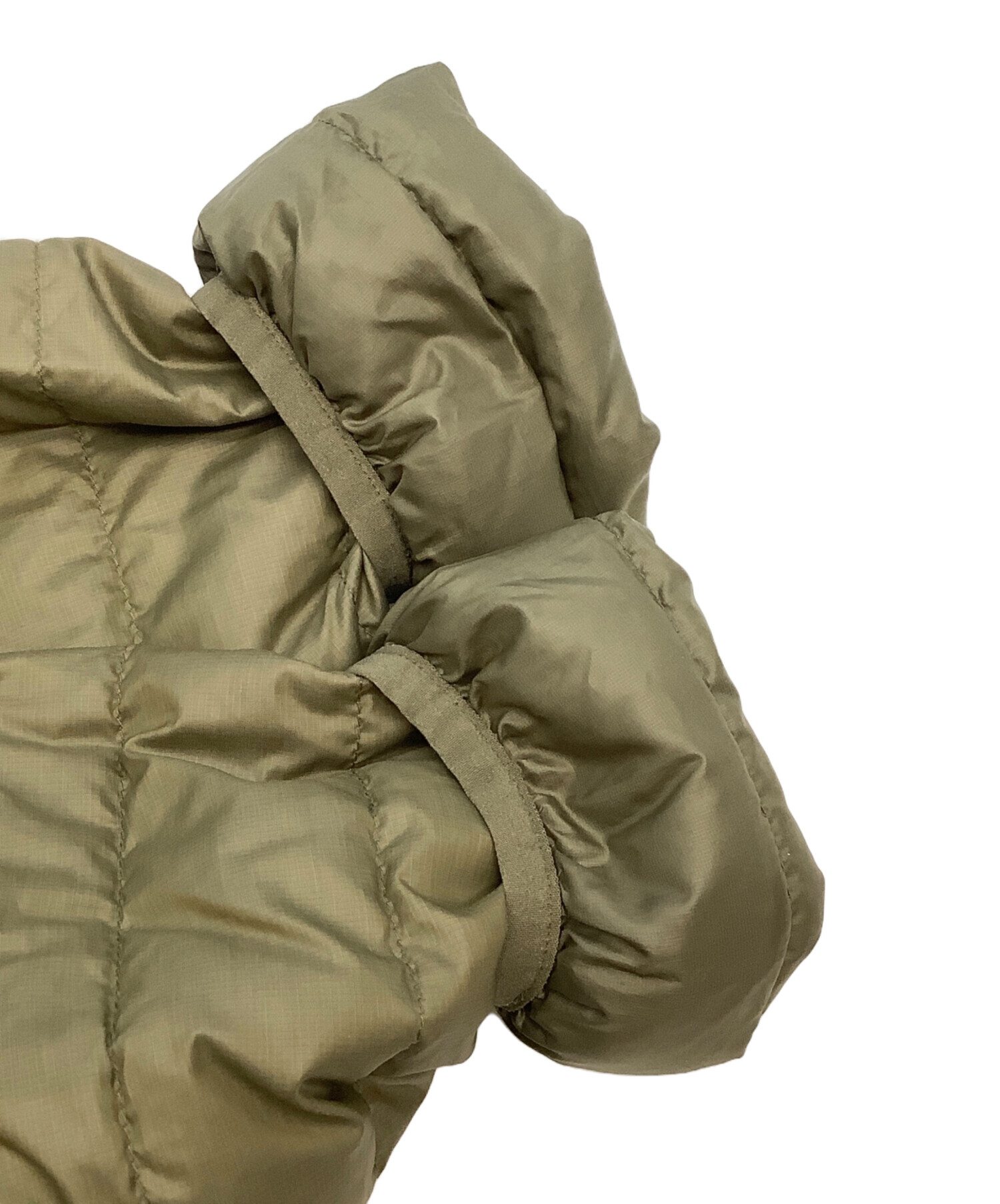 中古・古着通販】Patagonia (パタゴニア) ダウンジャケット オリーブ