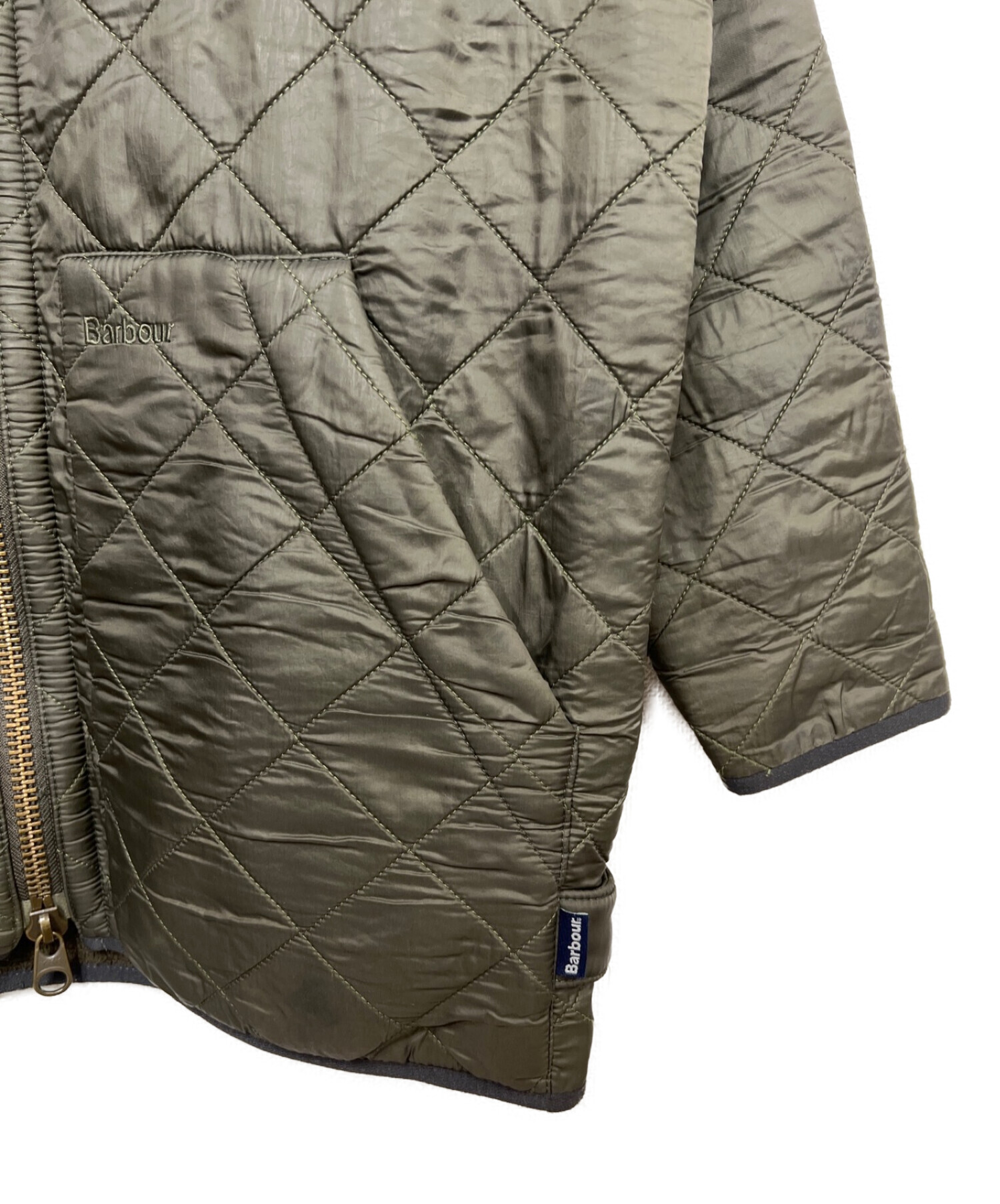 25年製未使用タグ付き　Lサイズ バブアー　ハンティングジャケット　グリーン 25年製未使用タグ付き Lサイズ バブアー ハンティングジャケット