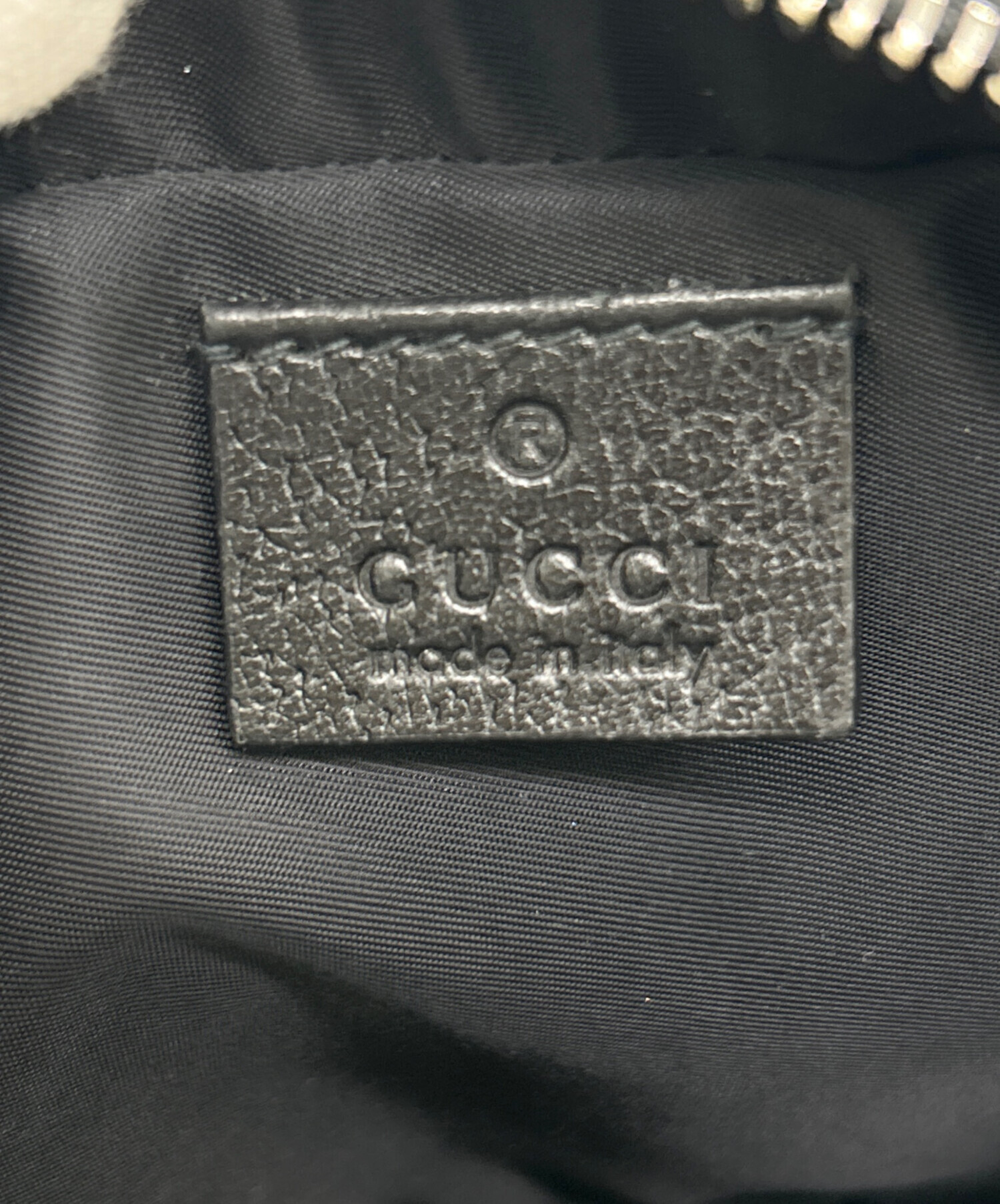 GUCCIグッチ セカンドバック 送 料込み 中古・古着通販】GUCCI (グッチ) セカンドバッグ ブラック｜ブランド