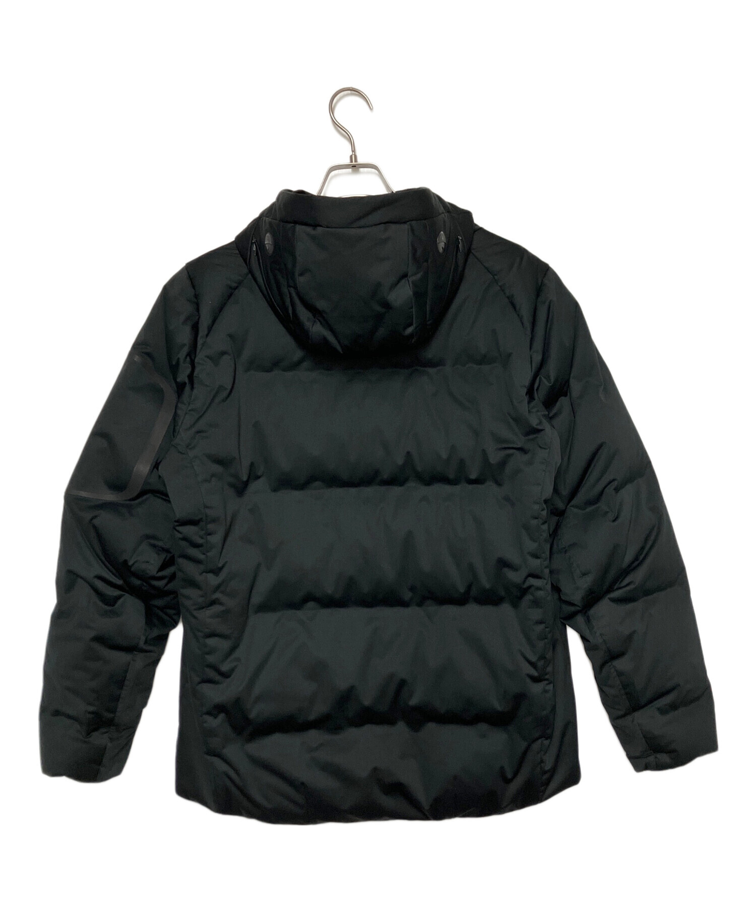 【極美品】DESCENTE ダウンジャケット 黒 Lサイズ ☆デサント ダウンジャケット ブラック L サイズ ST4FDJ02M BK00 楽天