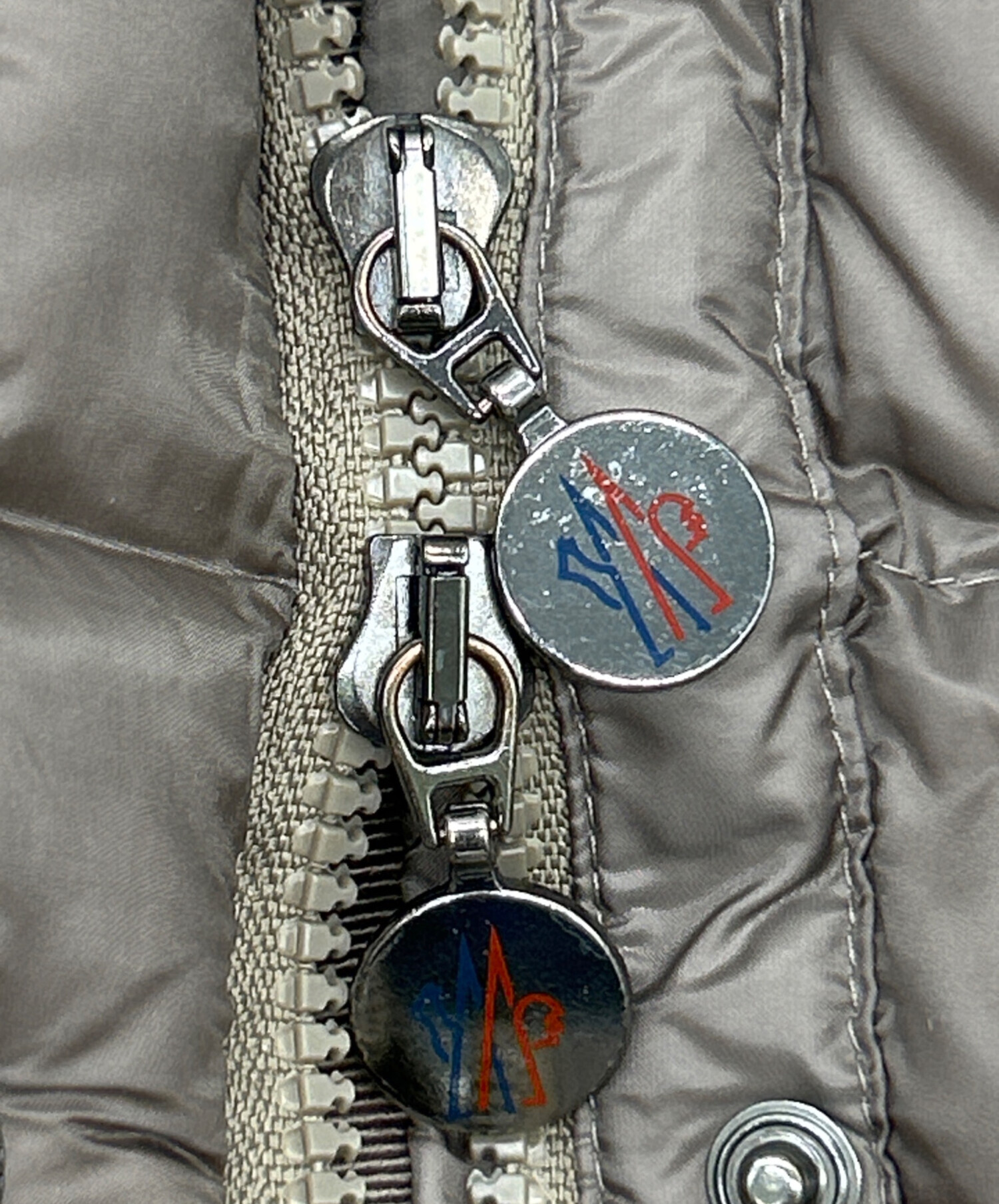 MONCLER モンクレール ダウン コート ブラウン サイズ0(S) 中古・古着通販】MONCLER (モンクレール) ダウンコート ブラウン