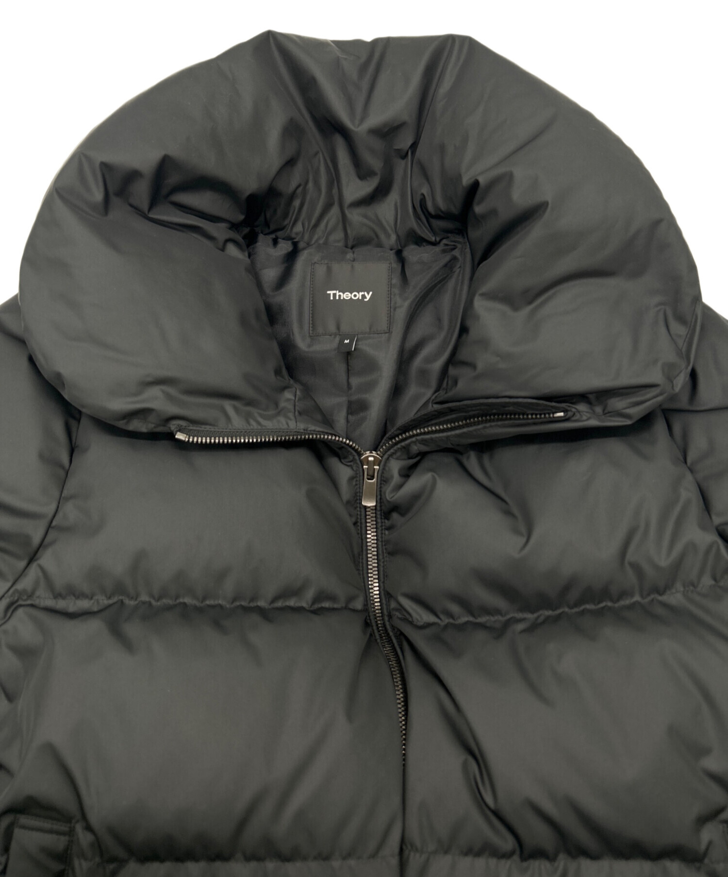 Theory ダウンジャケット 近年 現行 ブラック Mサイズ 中古・古着通販】theory (セオリー) ダウンジャケット ブラック サイズ