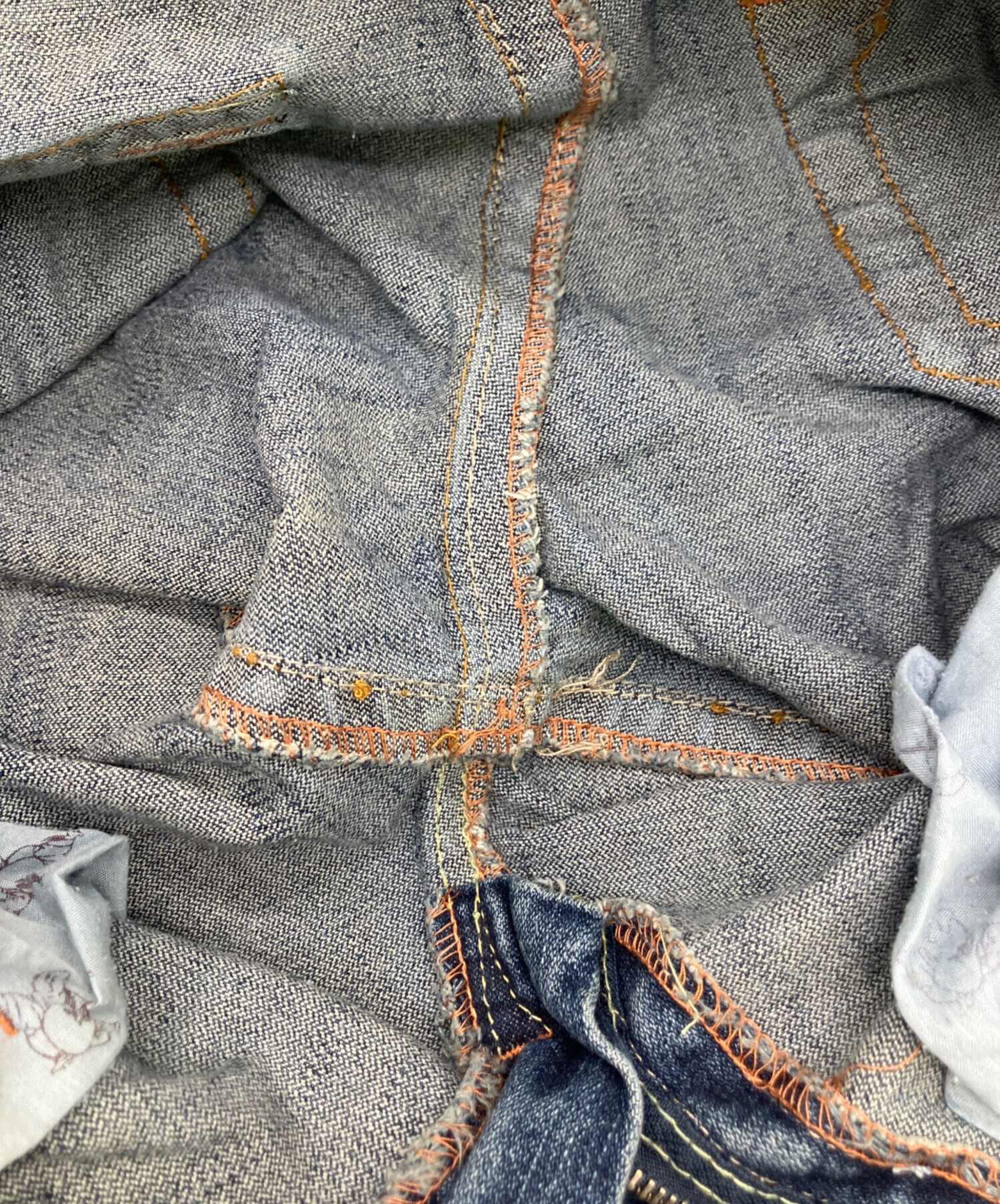 TRUE RELIGION フレア デニム 28インチ 中古・古着通販】TRUE RELIGION (トゥルー レリジョン) フレアデニム
