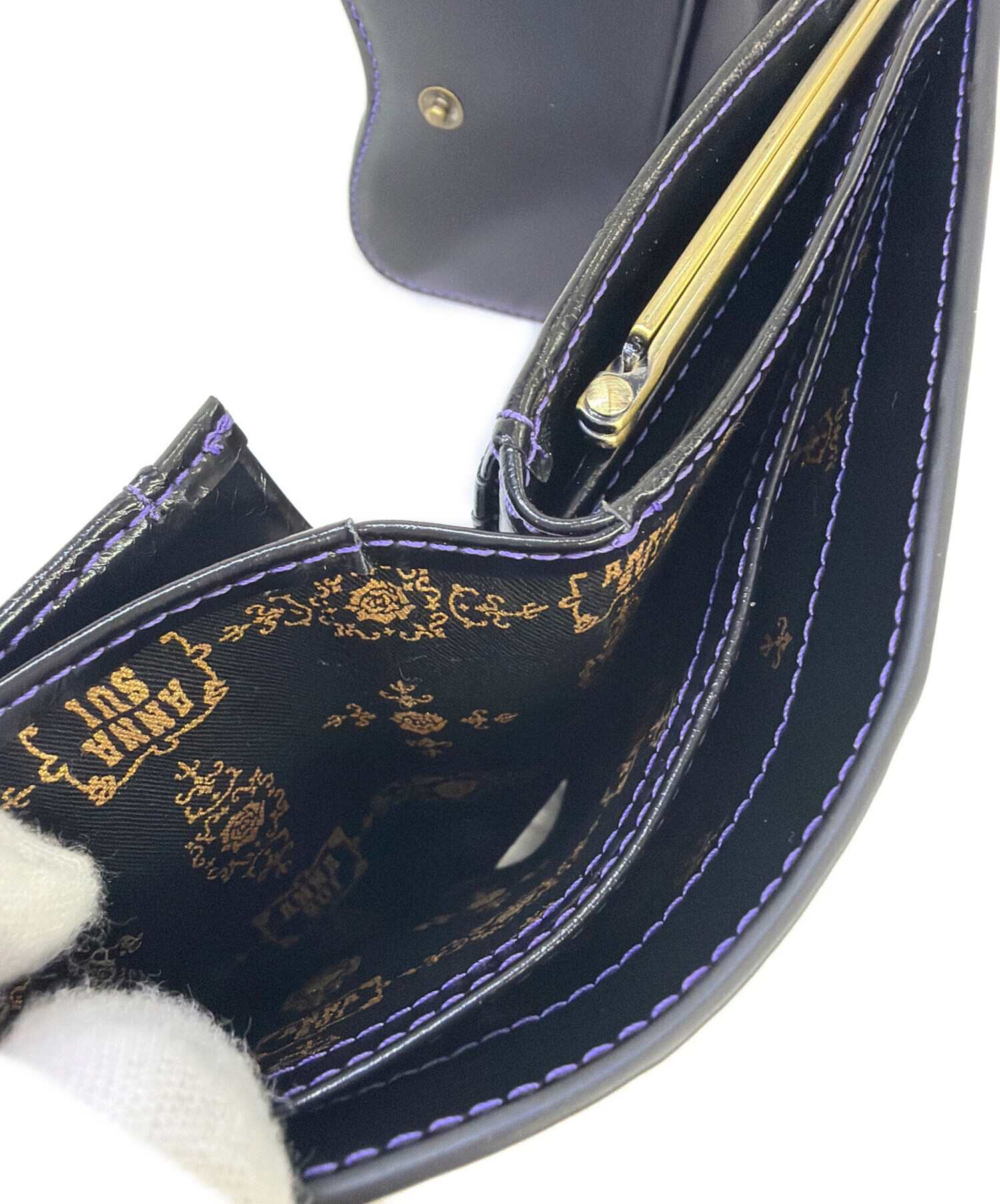 中古・古着通販】ANNA SUI (アナスイ) ダマスク二つ折りがま口財布