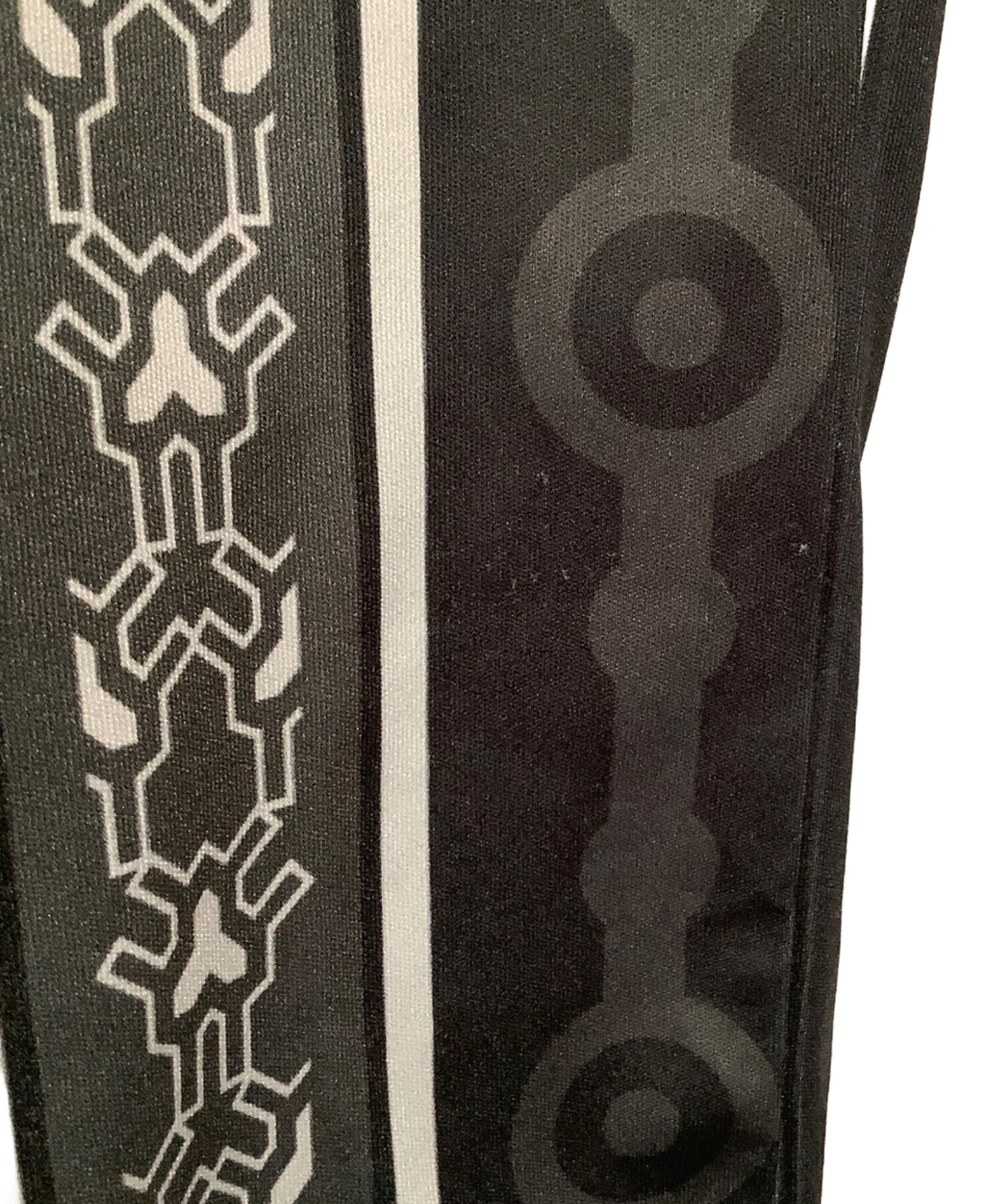 中古・古着通販】Supreme (シュプリーム) arabic logo soccer ゲーム