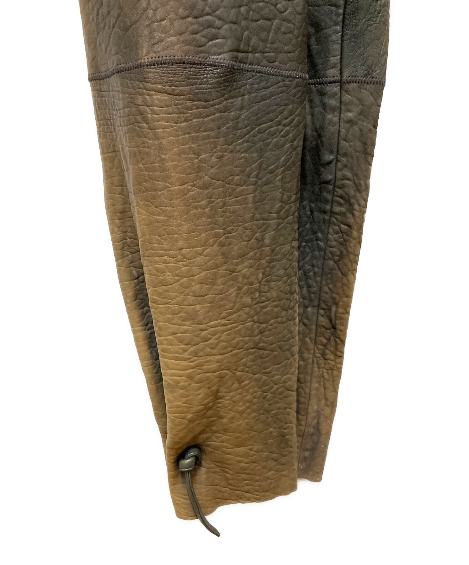 中古・古着通販】ISSEY MIYAKE (イッセイミヤケ) レザーパンツ