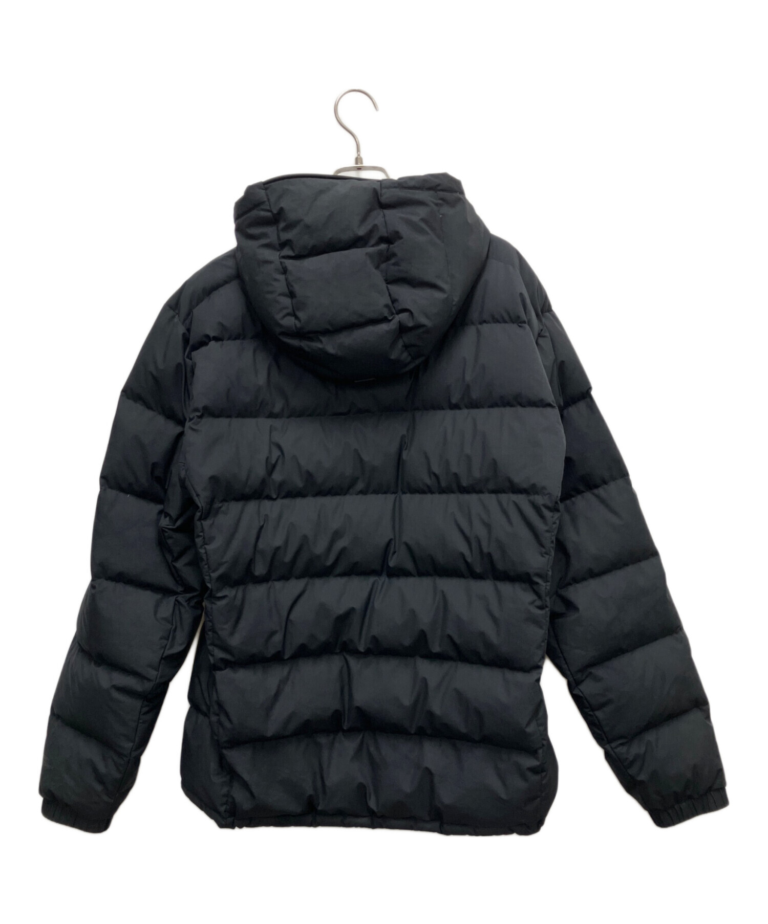 中古・古着通販】mont-bell (モンベル) ダウンジャケット ブラック 
